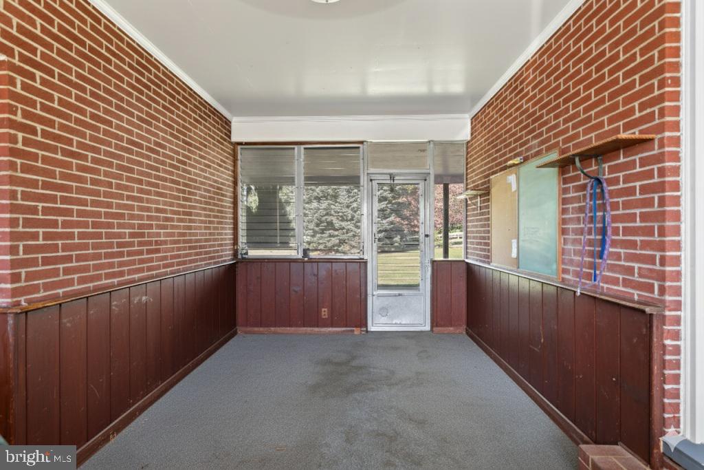 SULLIVAN HEIGHTS - Residential