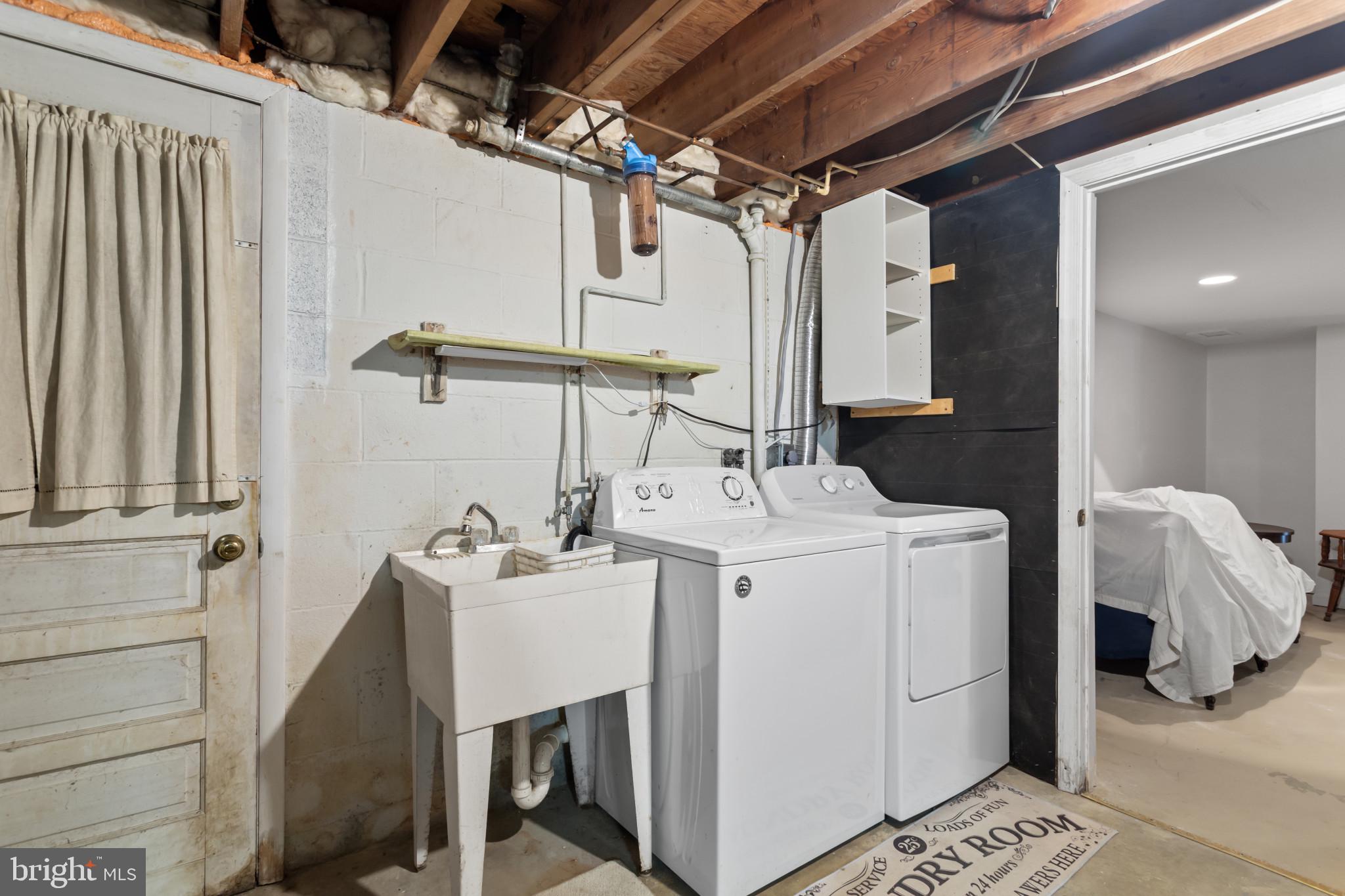 SULLIVAN HEIGHTS - Residential