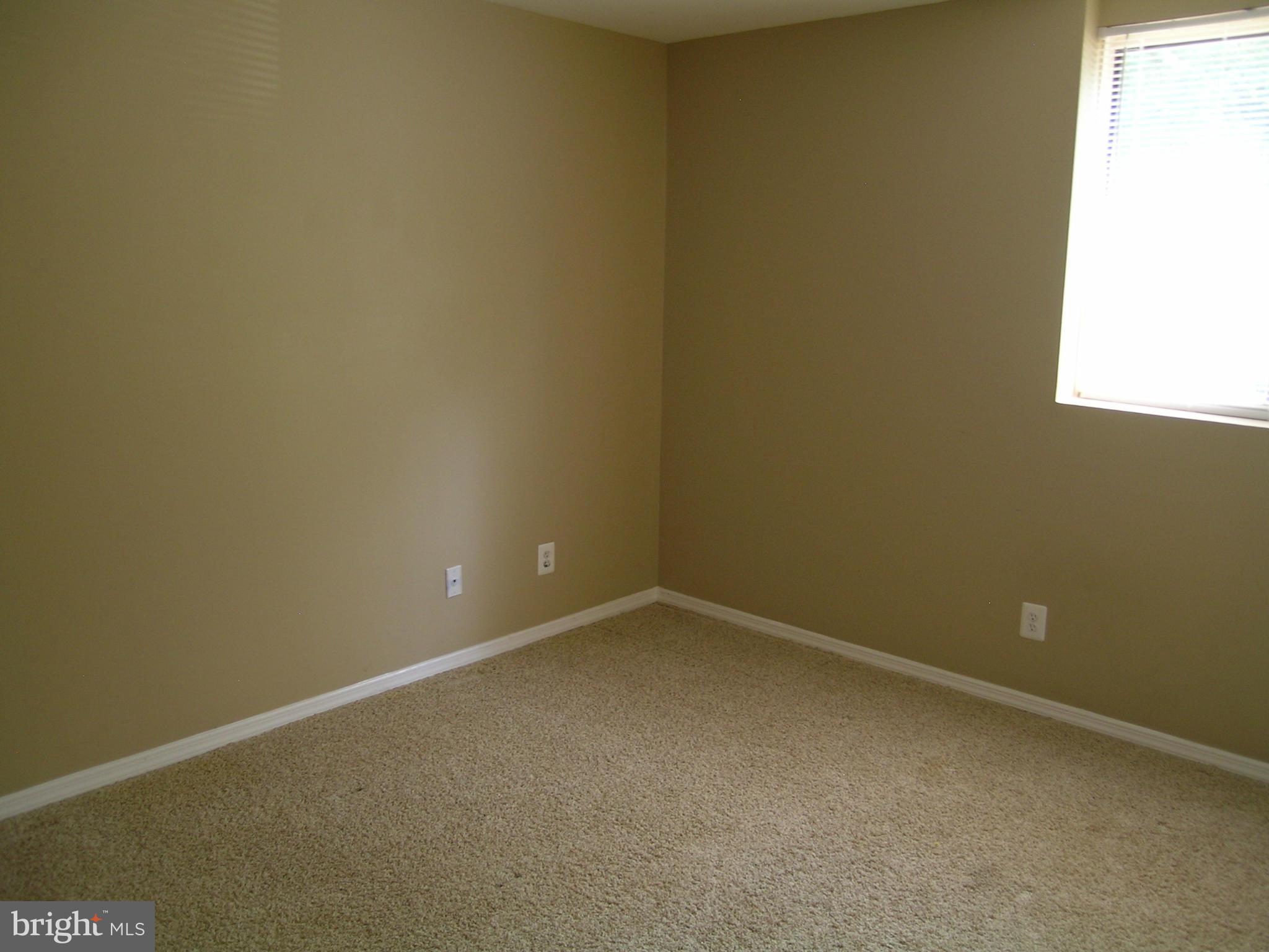 LAKEVIEW - Residential Lease