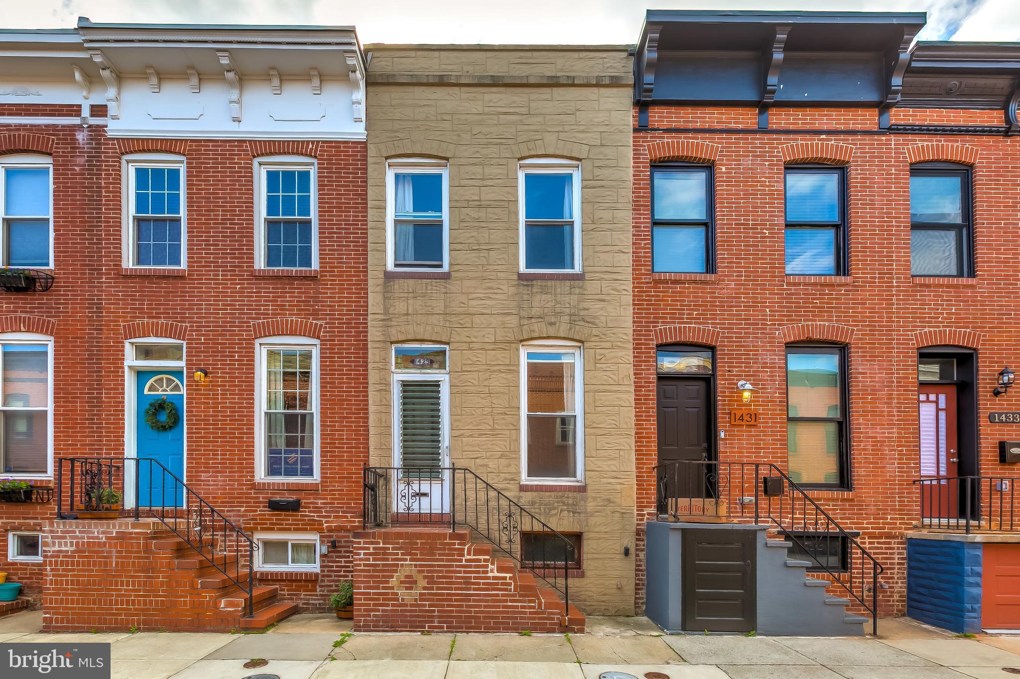 LOCUST POINT - Residential