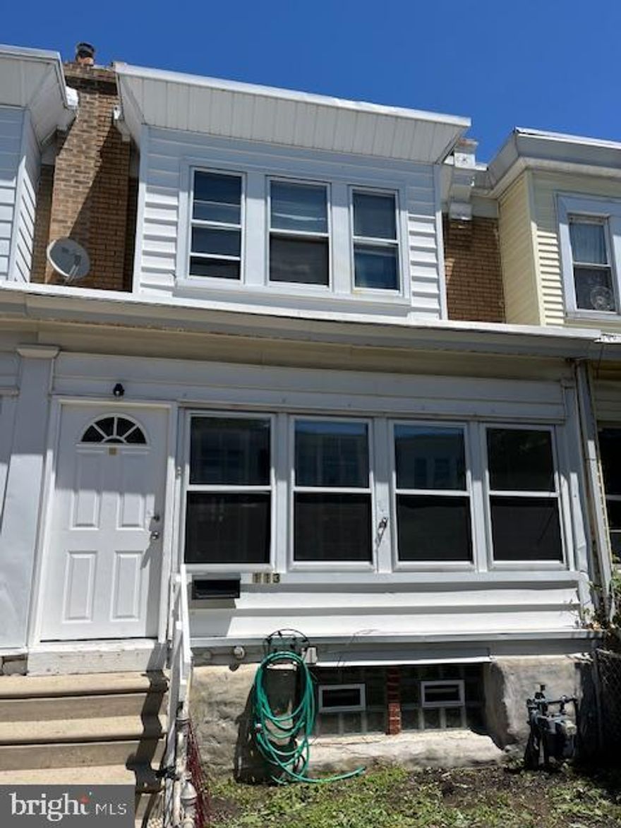 Nice 3 bedroom home close to transportation. Hardwood floors through out with modern kitchen and bathroom!  Rear screened porch overlooking rear yard.