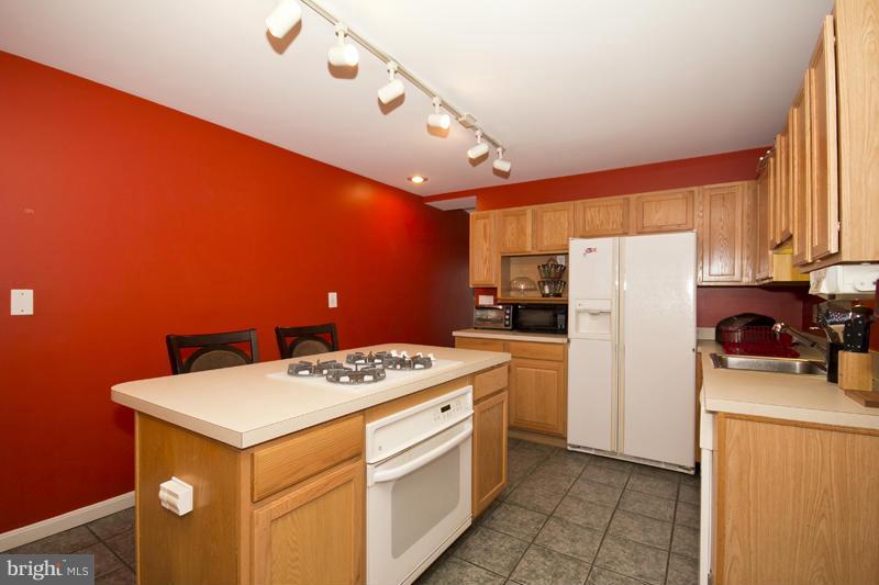 FEDERAL HILL HISTORIC DISTRICT - Residential Lease