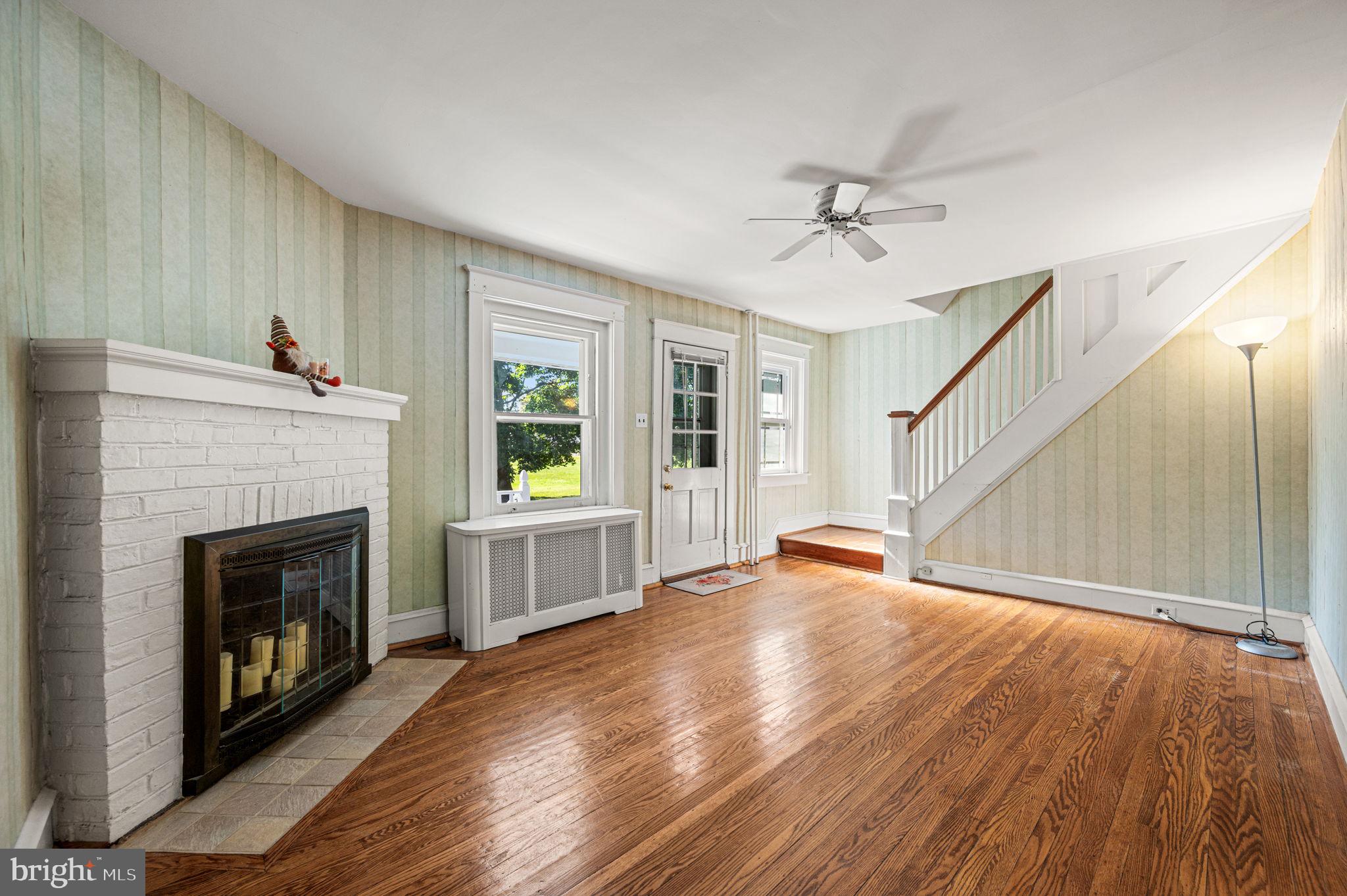 GLENSIDE - Residential