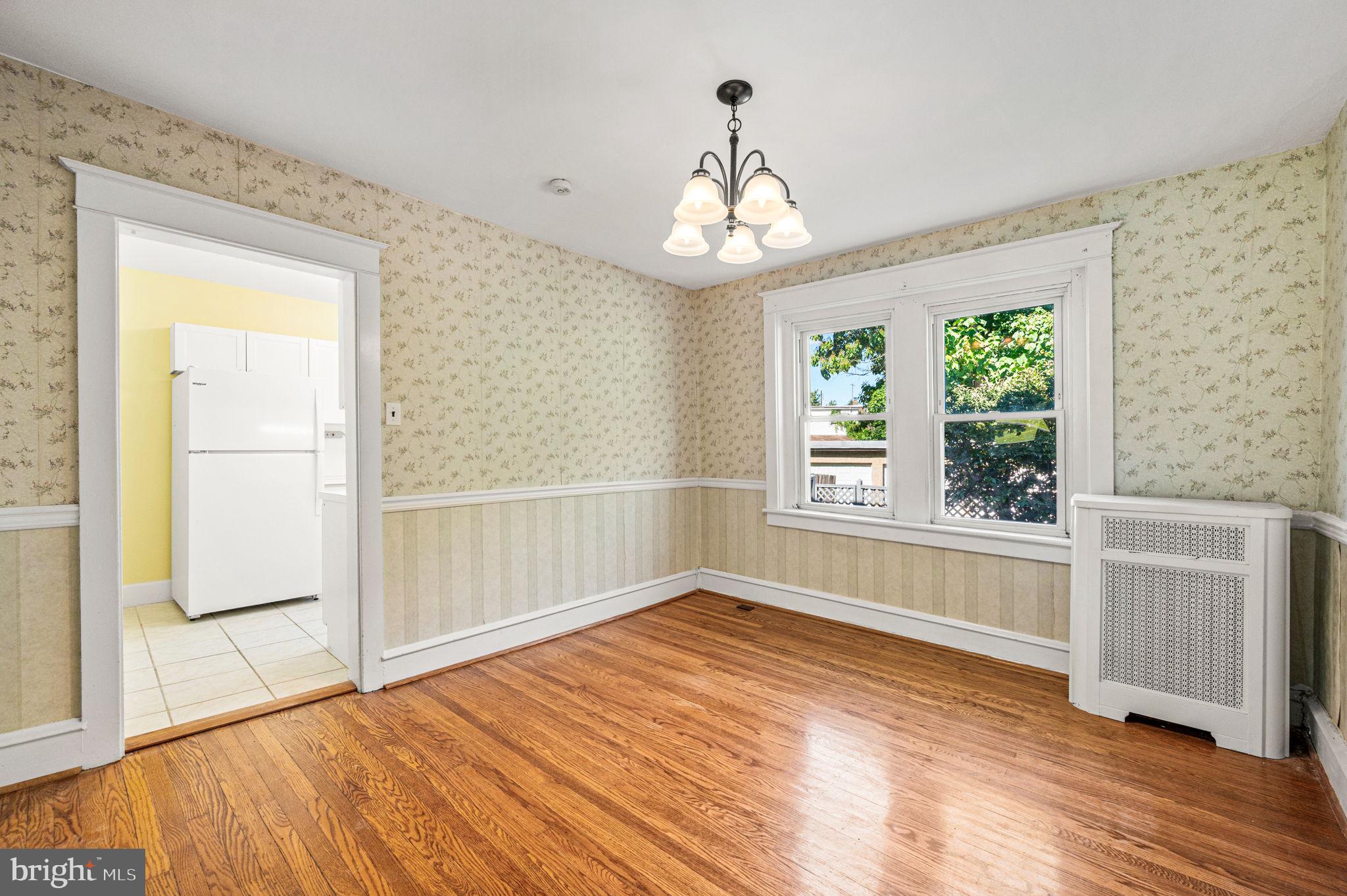 GLENSIDE - Residential