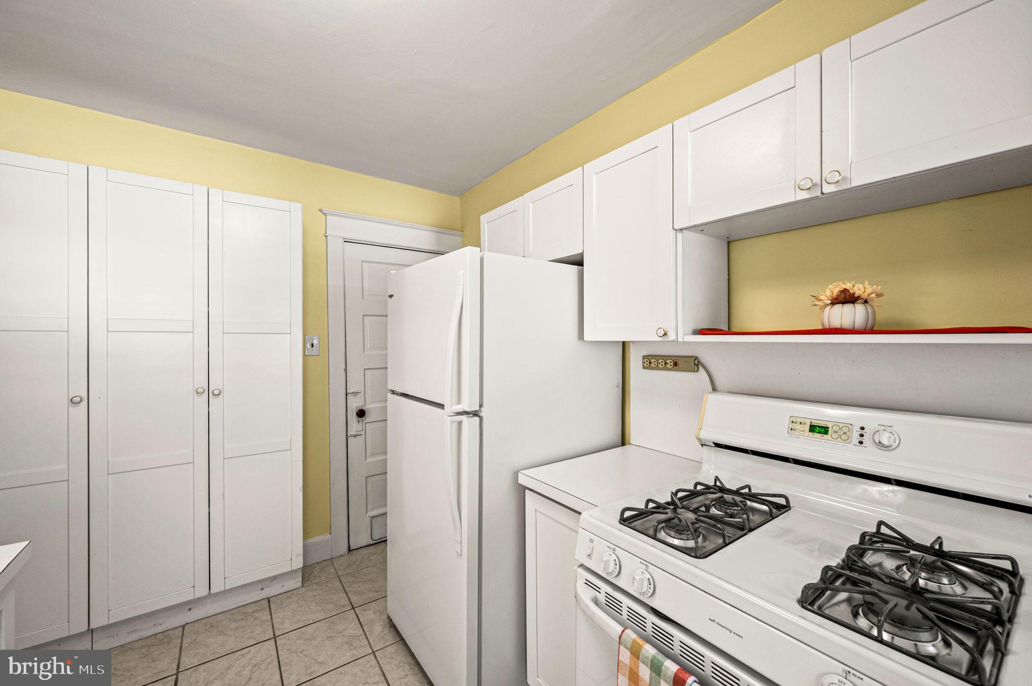 GLENSIDE - Residential