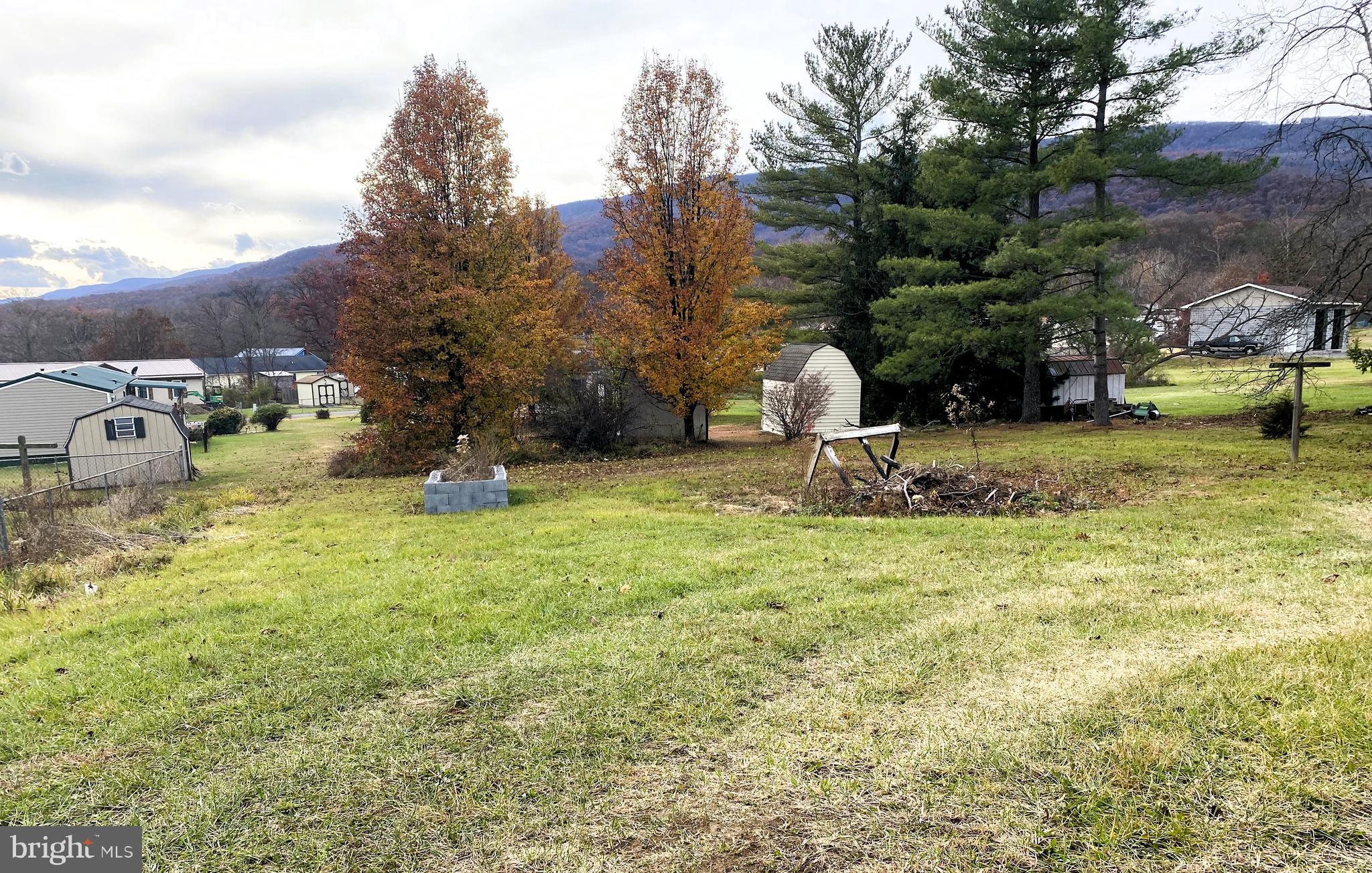 CRESAPTOWN - Residential