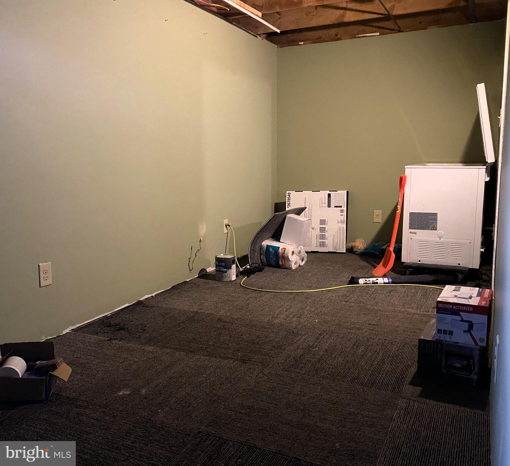 CRESAPTOWN - Residential