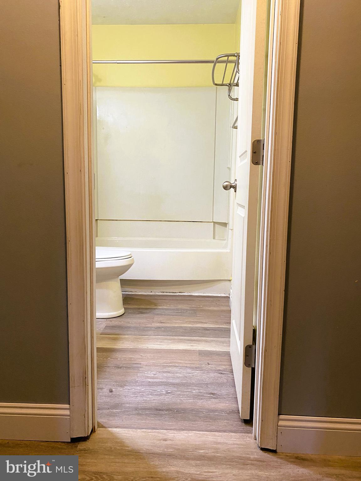 CRESAPTOWN - Residential