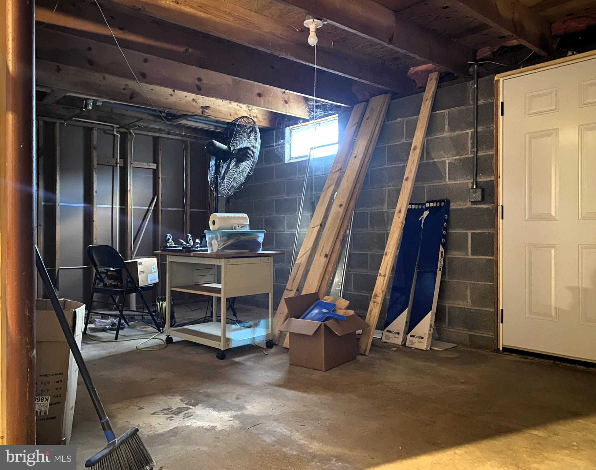 CRESAPTOWN - Residential