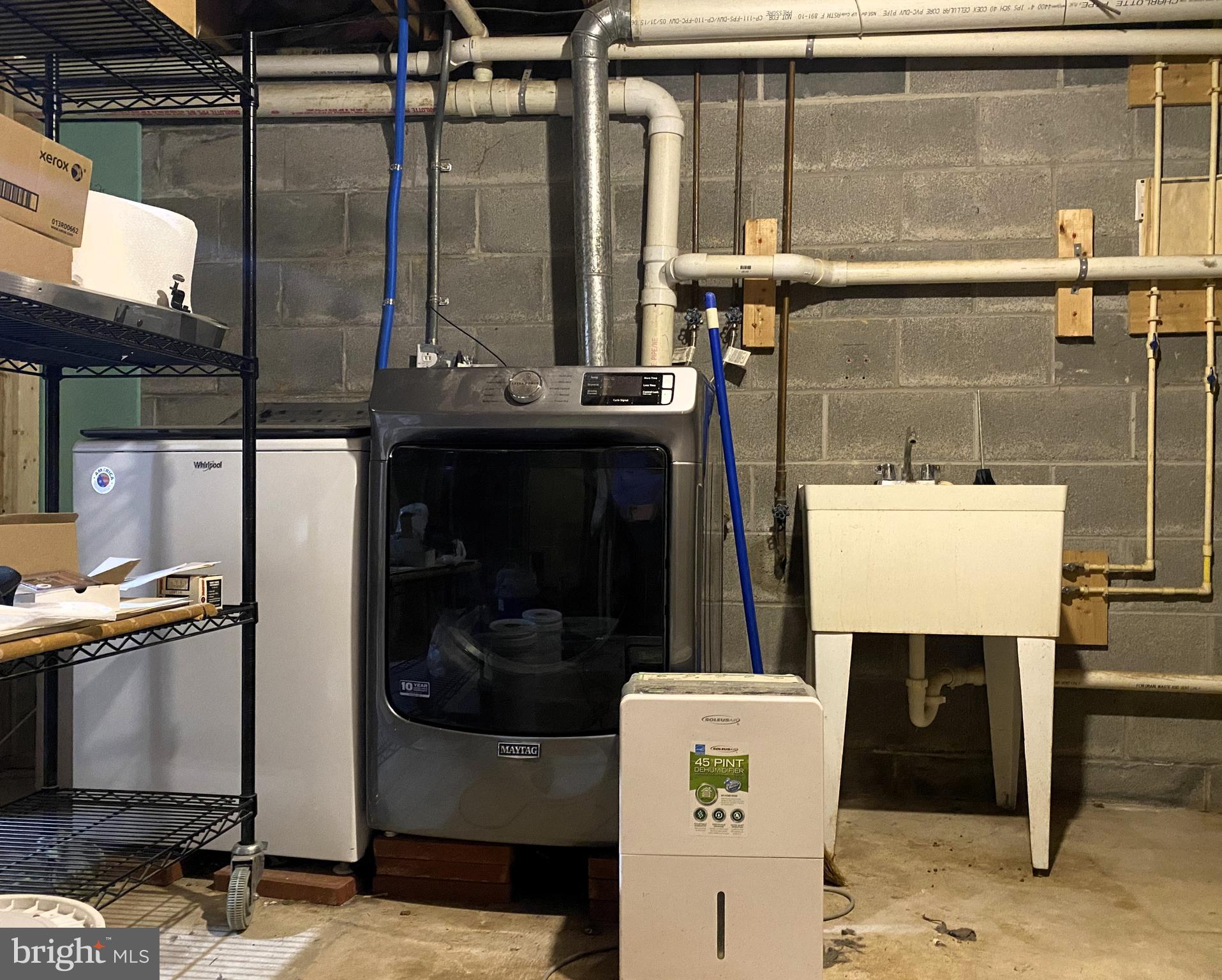 CRESAPTOWN - Residential