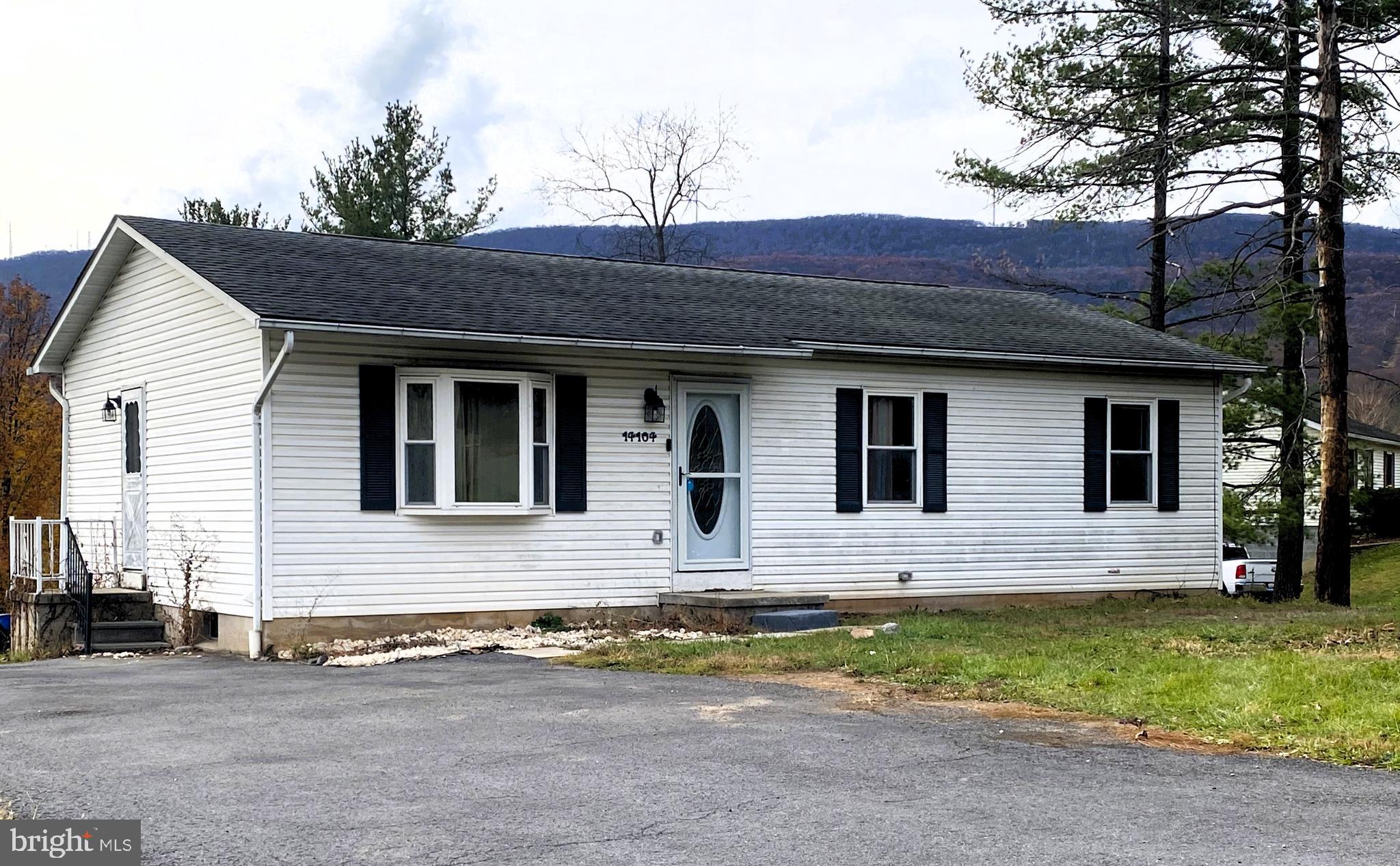 CRESAPTOWN - Residential