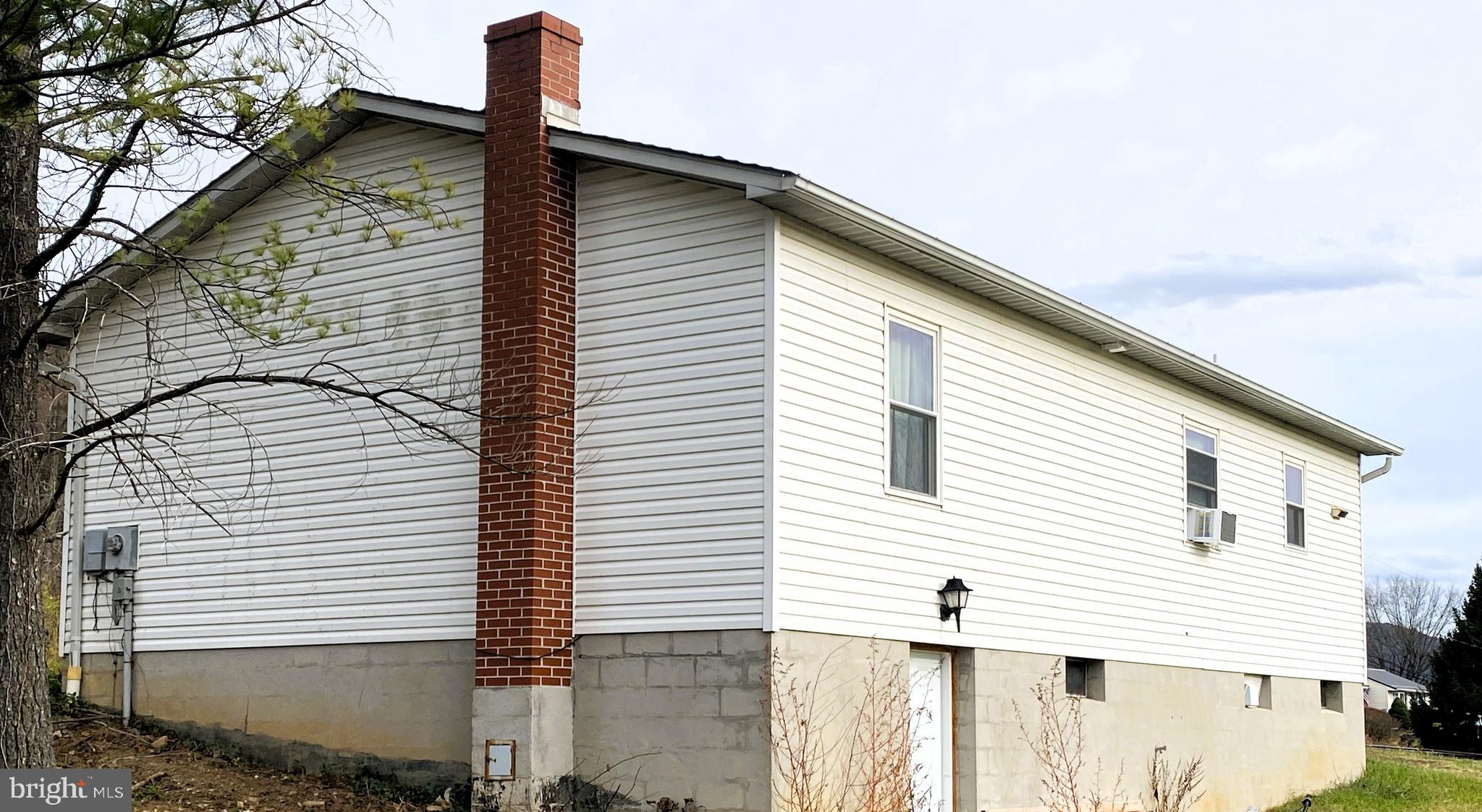 CRESAPTOWN - Residential