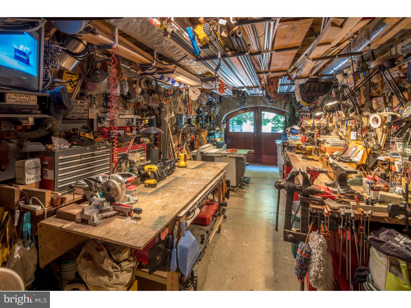 RAVENSCLIFF - Residential