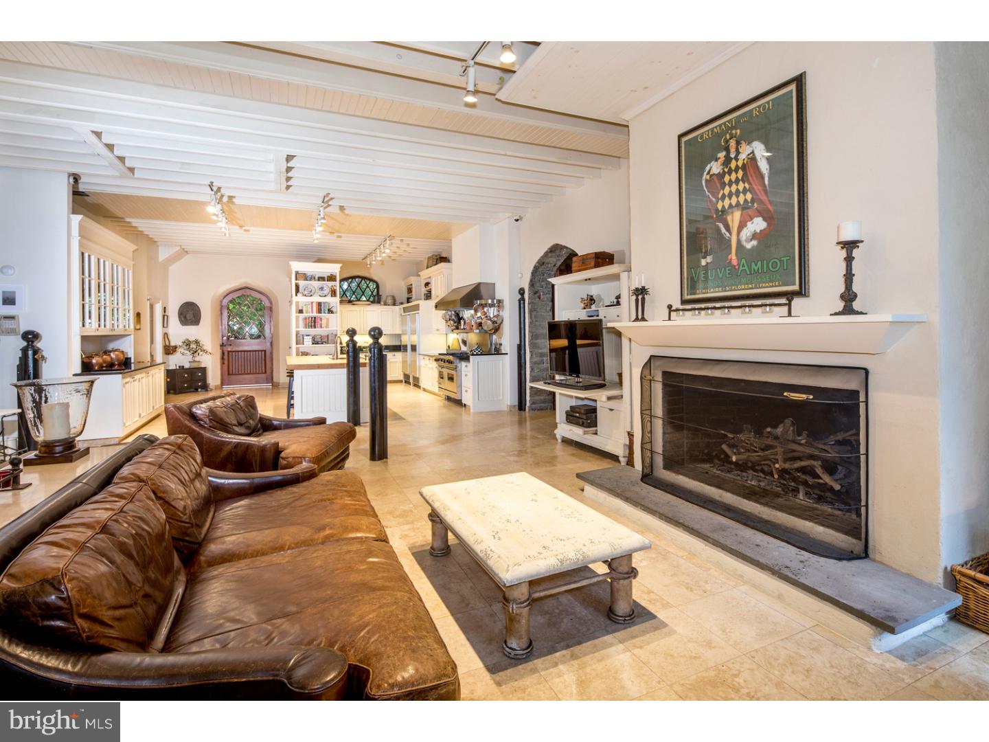 RAVENSCLIFF - Residential