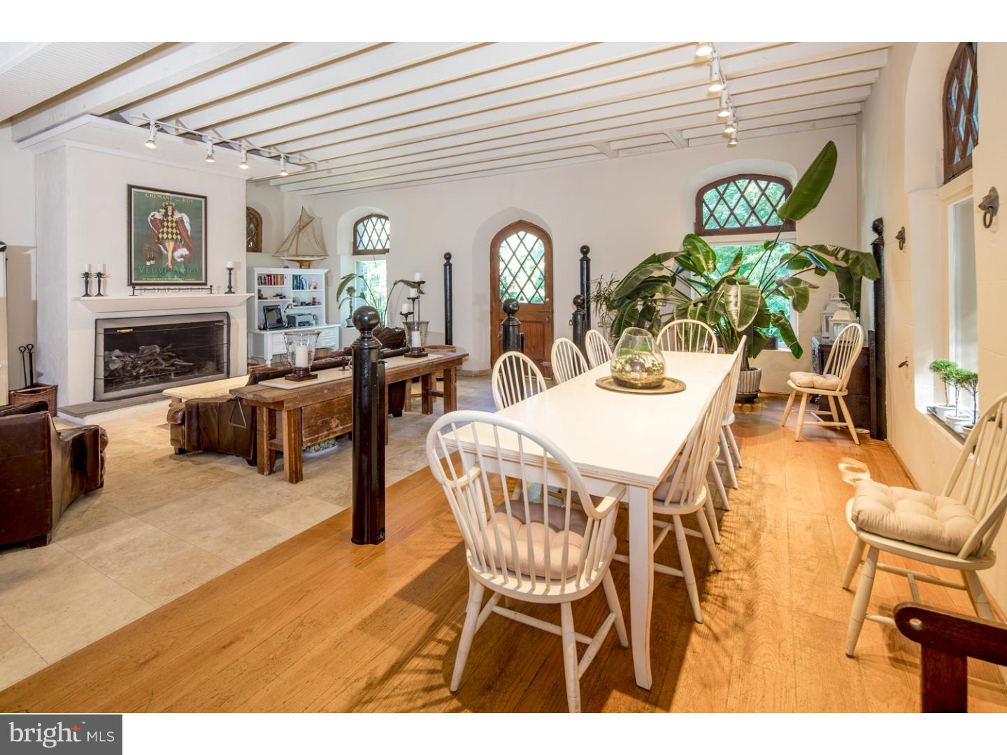 RAVENSCLIFF - Residential