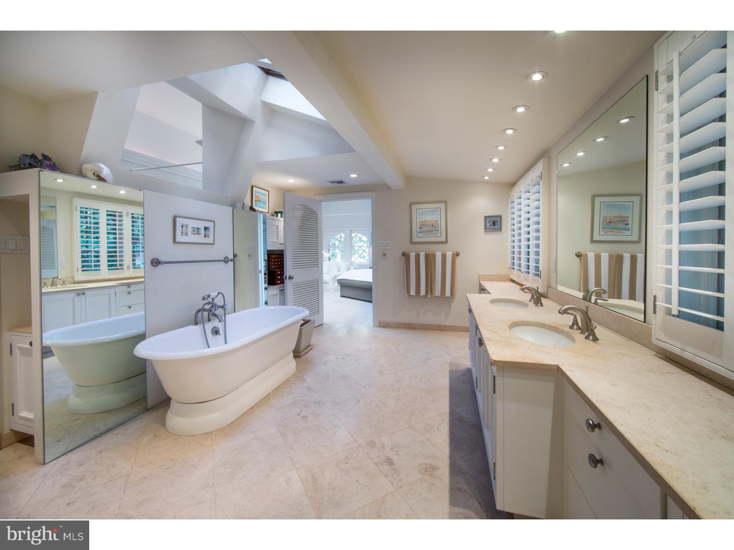 RAVENSCLIFF - Residential