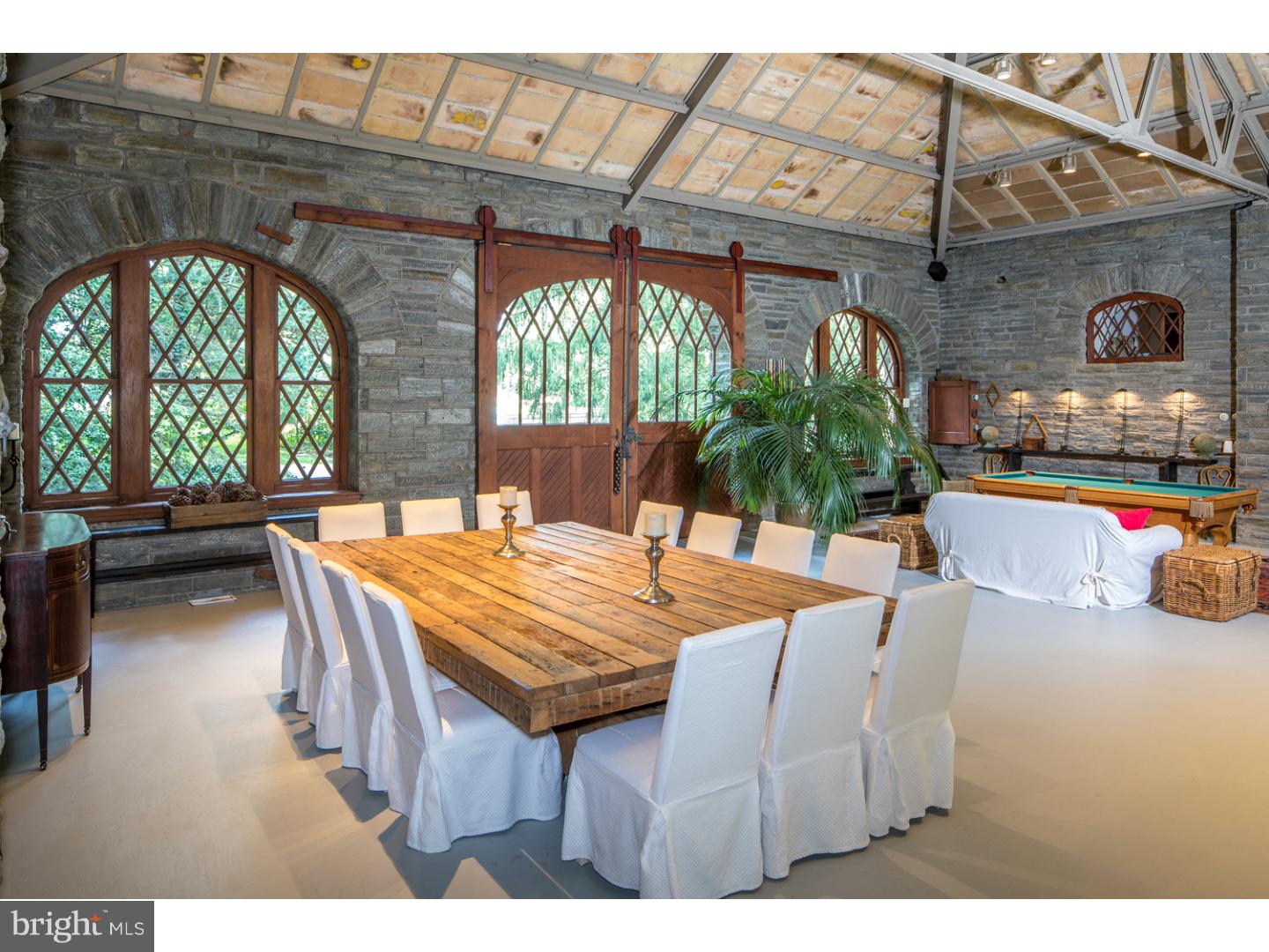 RAVENSCLIFF - Residential