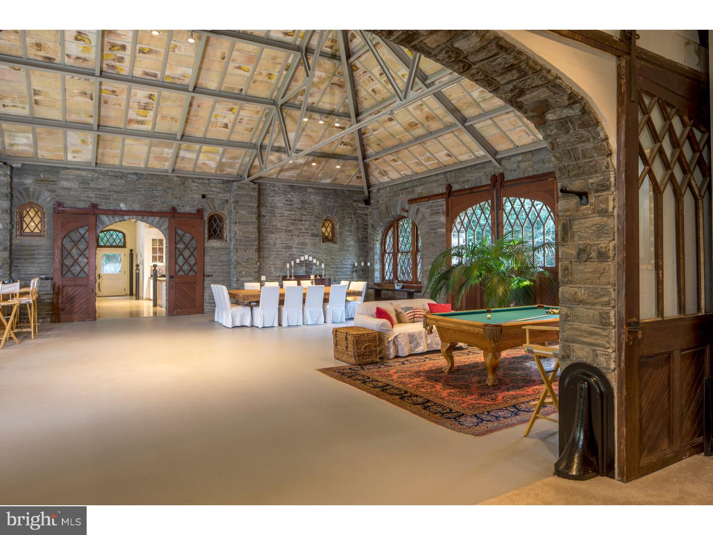 RAVENSCLIFF - Residential