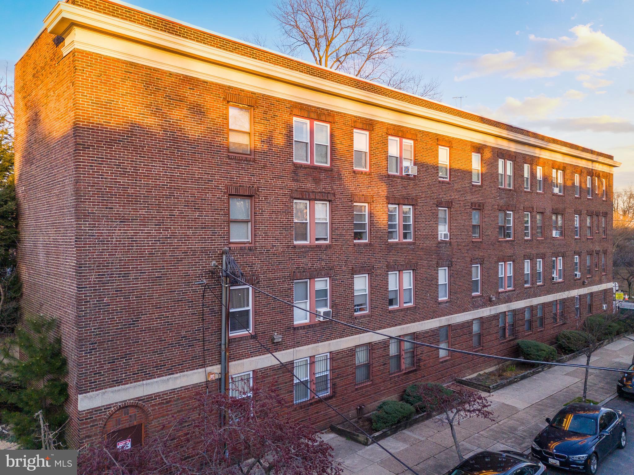4725 CHESTER AVENUE 27