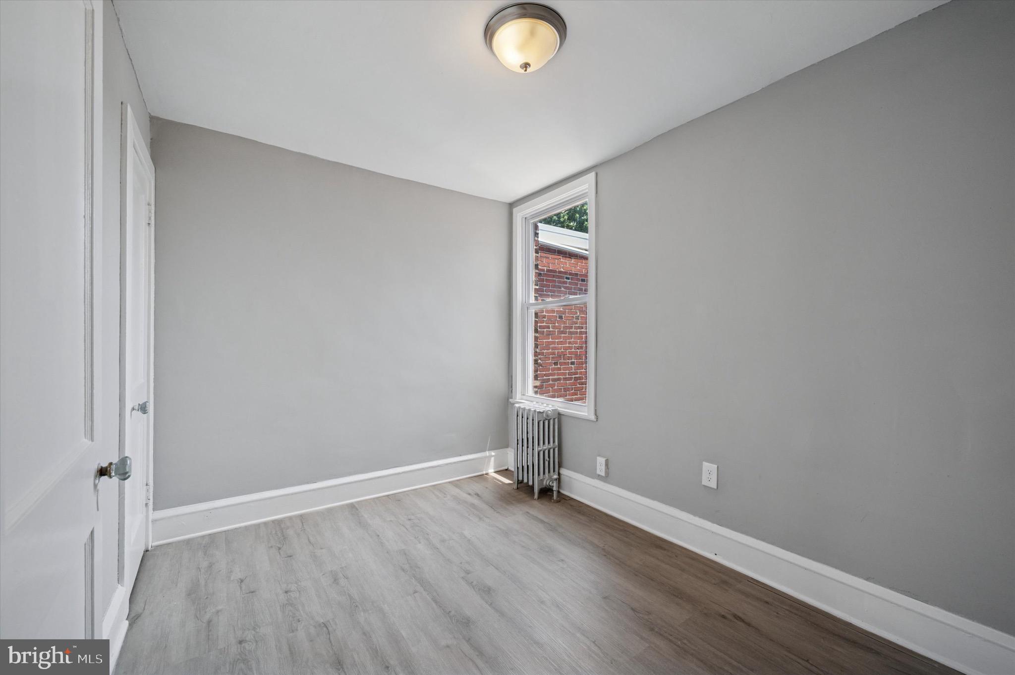 GERMANTOWN (EAST) - Residential