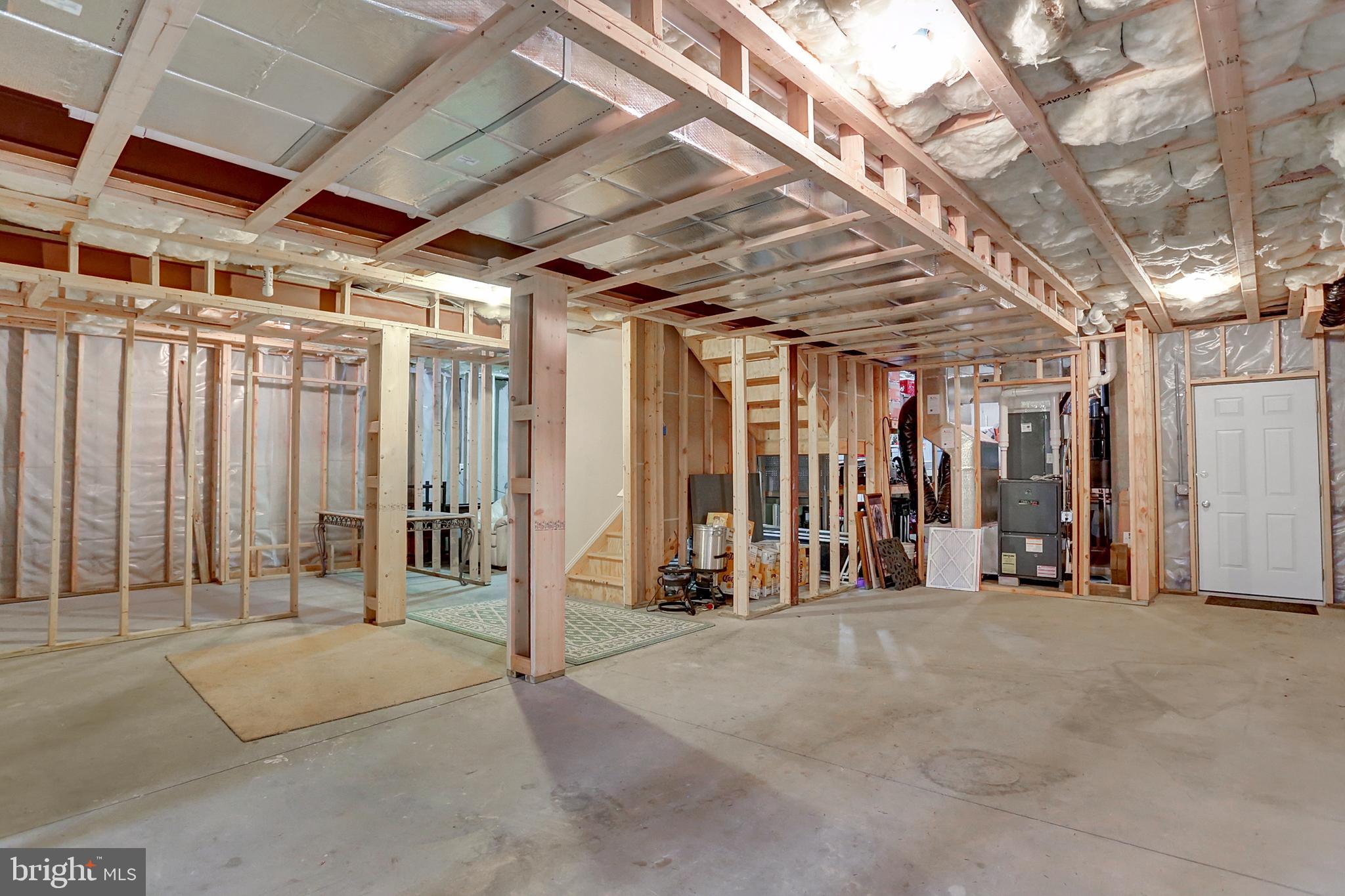 SAGE HILL - Residential