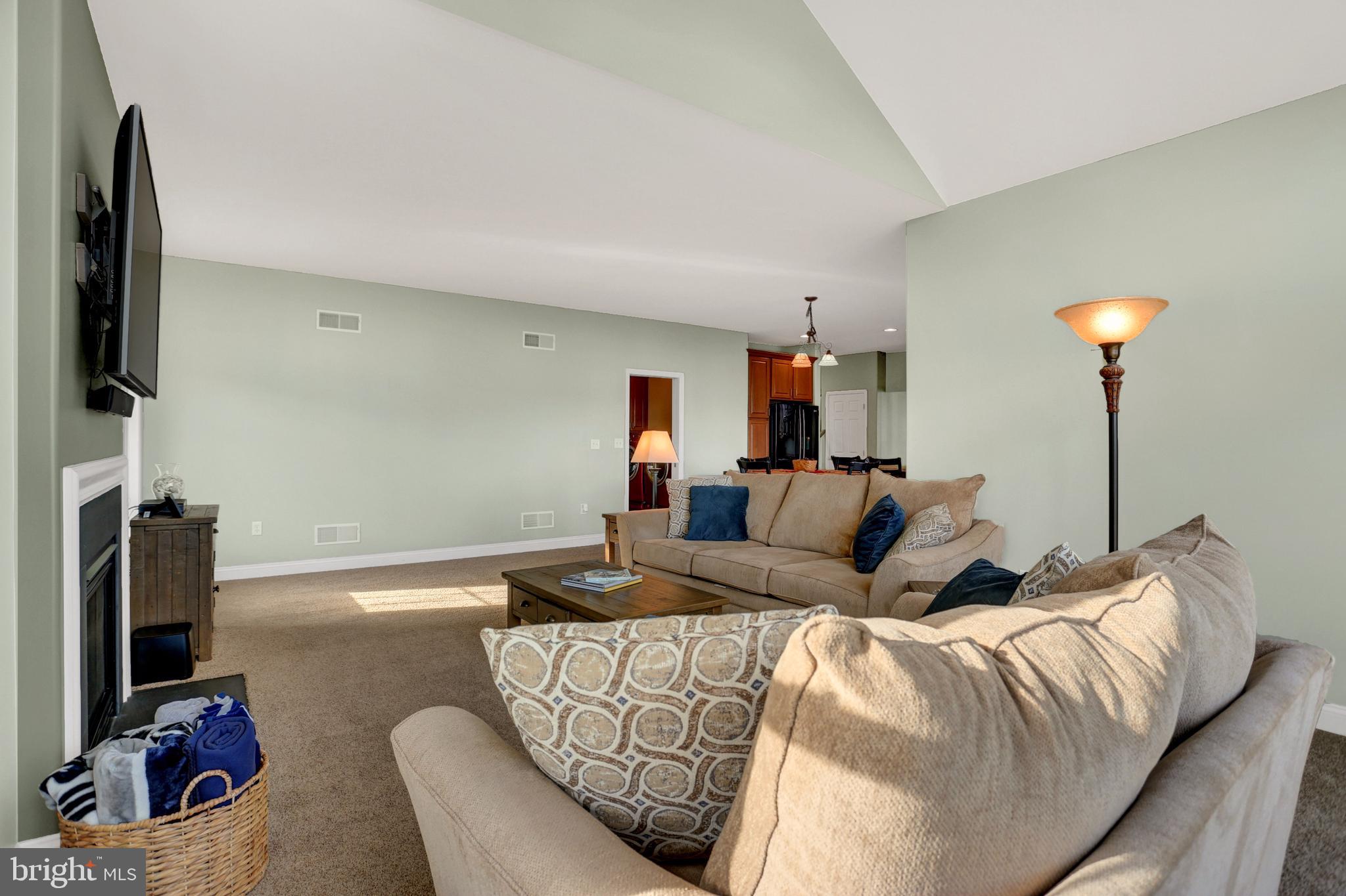 SAGE HILL - Residential