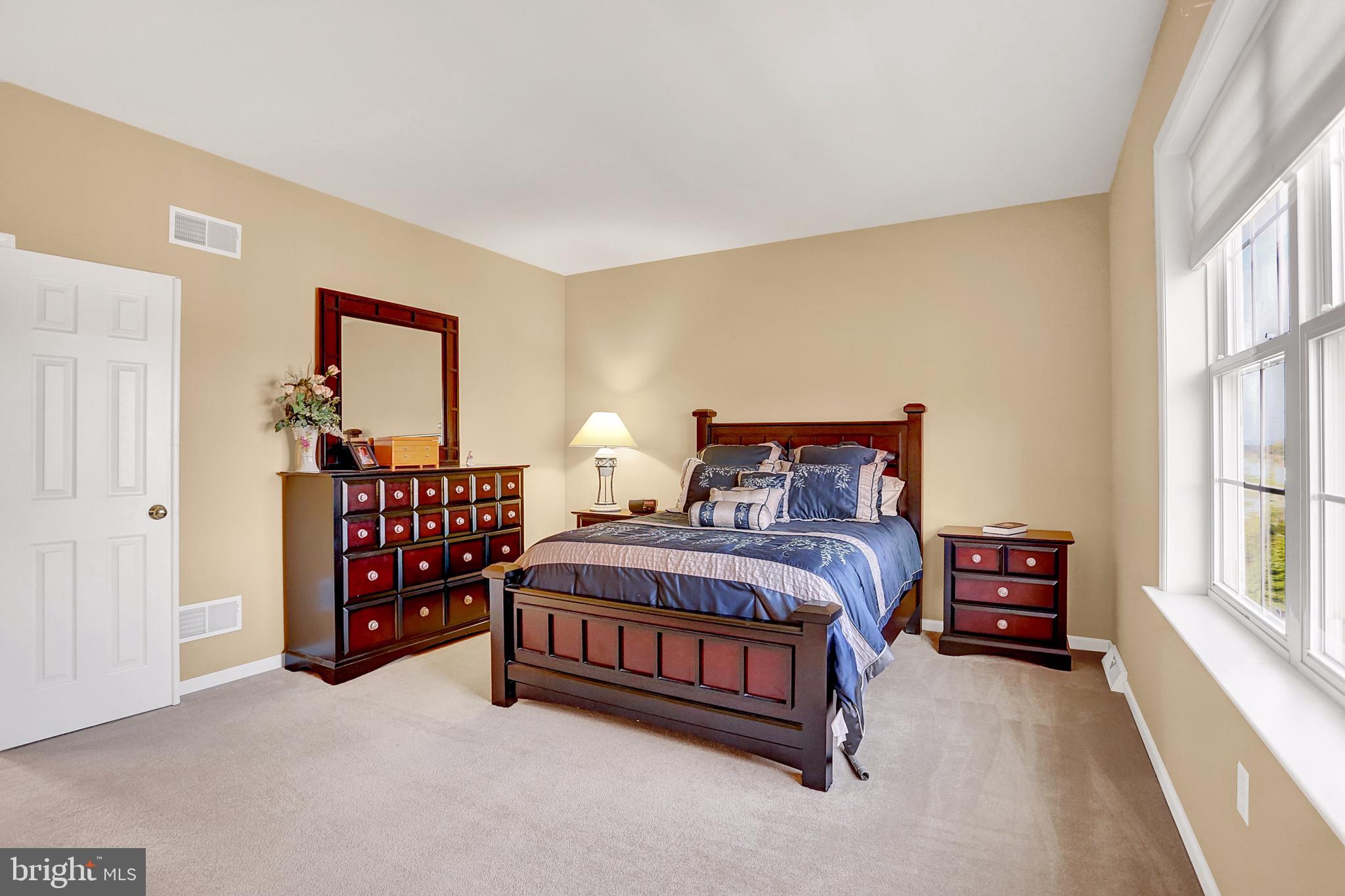 SAGE HILL - Residential