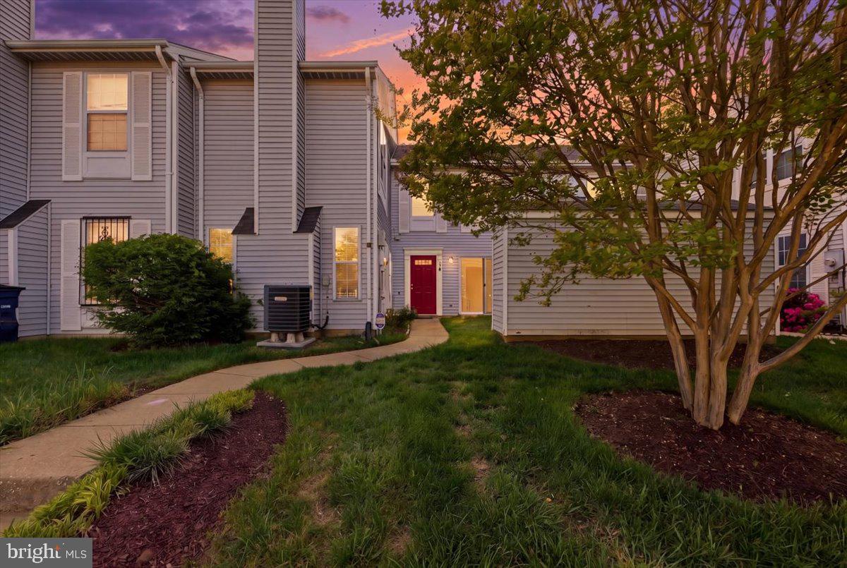 19 BARBERRY COURT 39-4