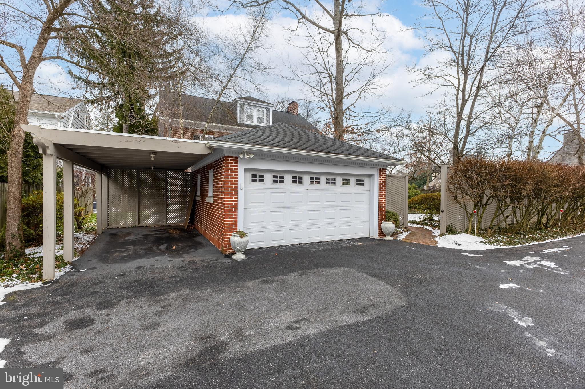 HIGHLANDS - Residential