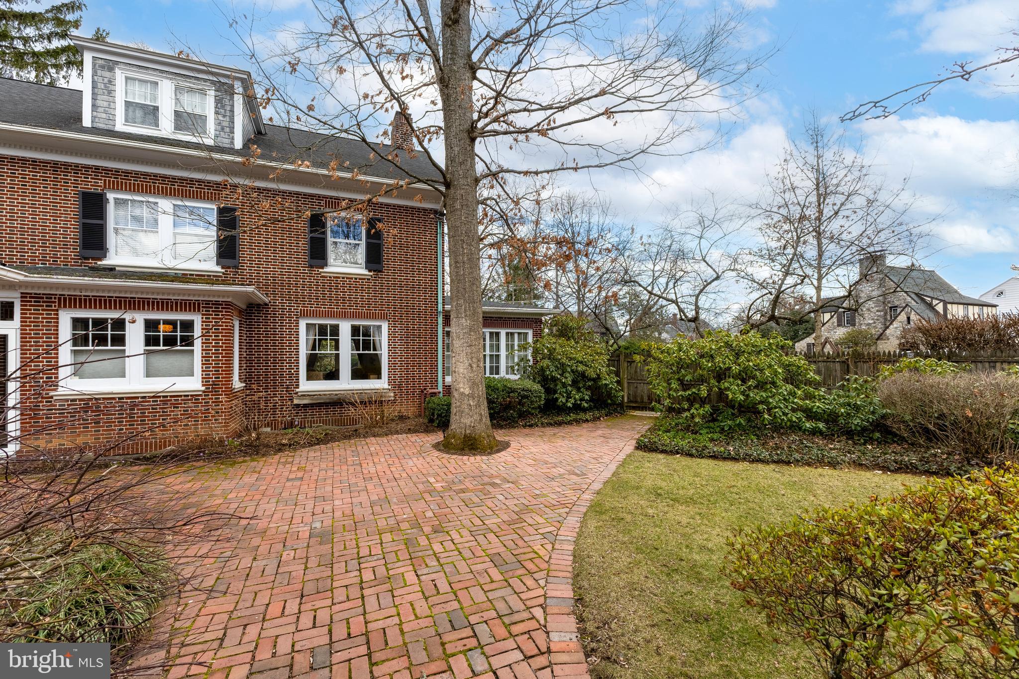 HIGHLANDS - Residential