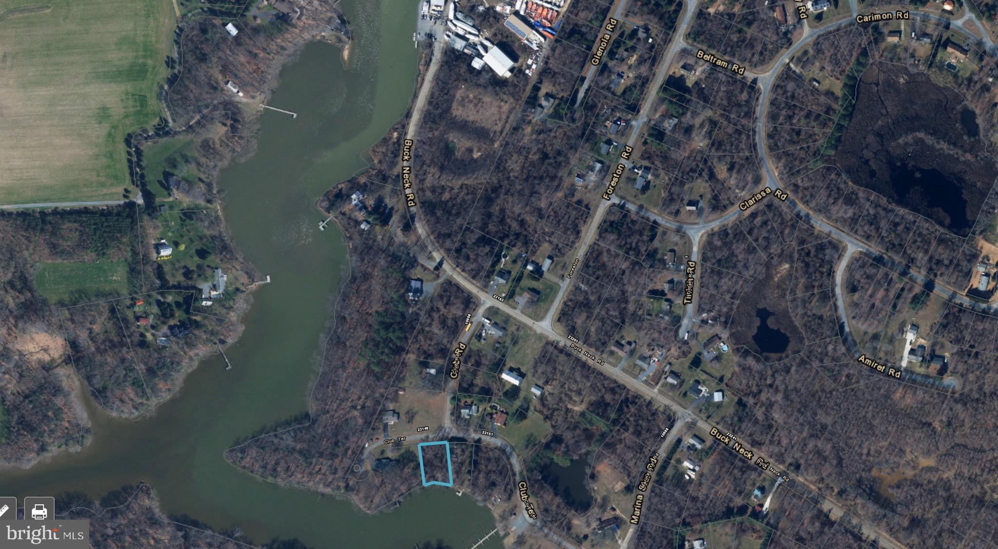 CHESAPEAKE LANDING - Land