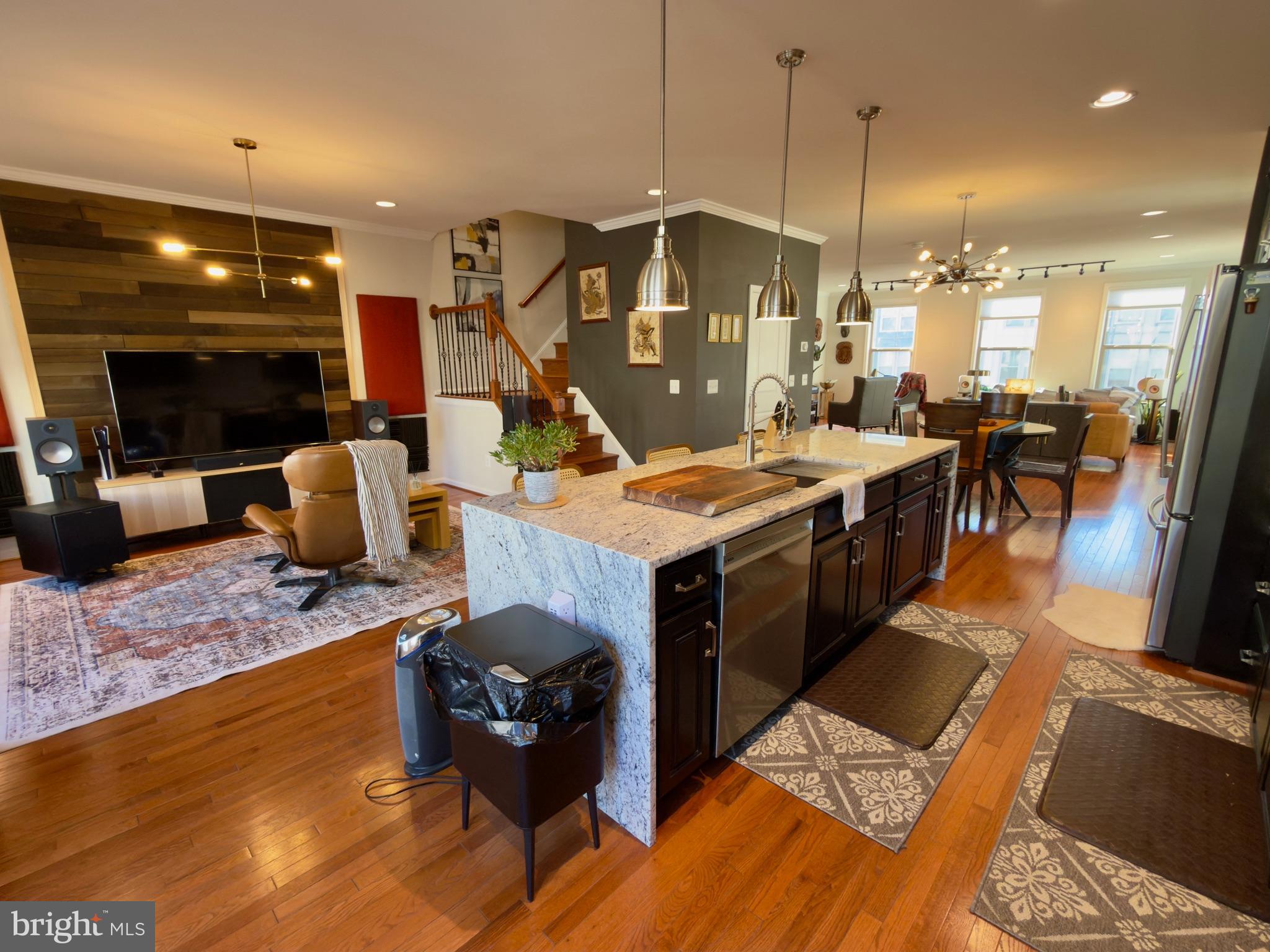 GATEWAY COMMONS - STONE RIDGE - Residential