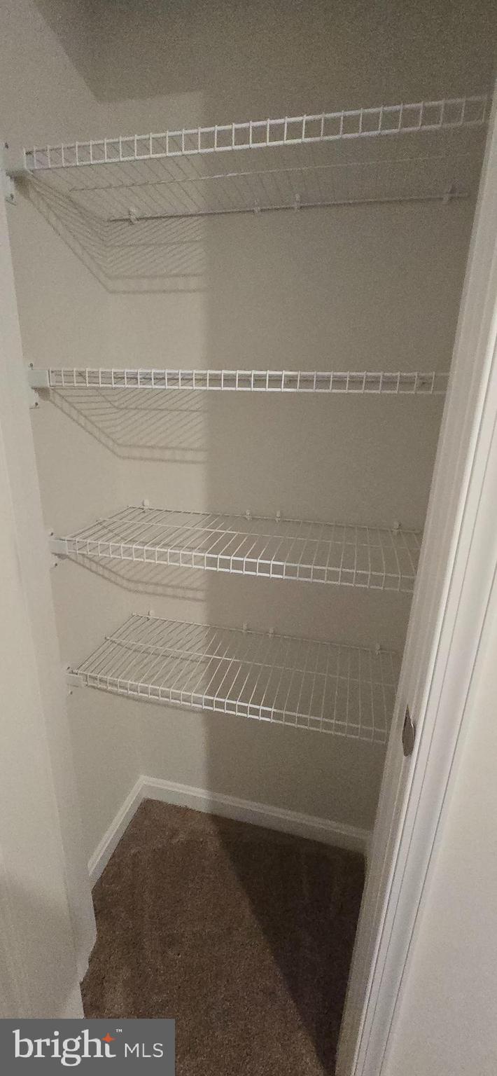 HOMEPLACE AT RIVERSIDE - Residential Lease