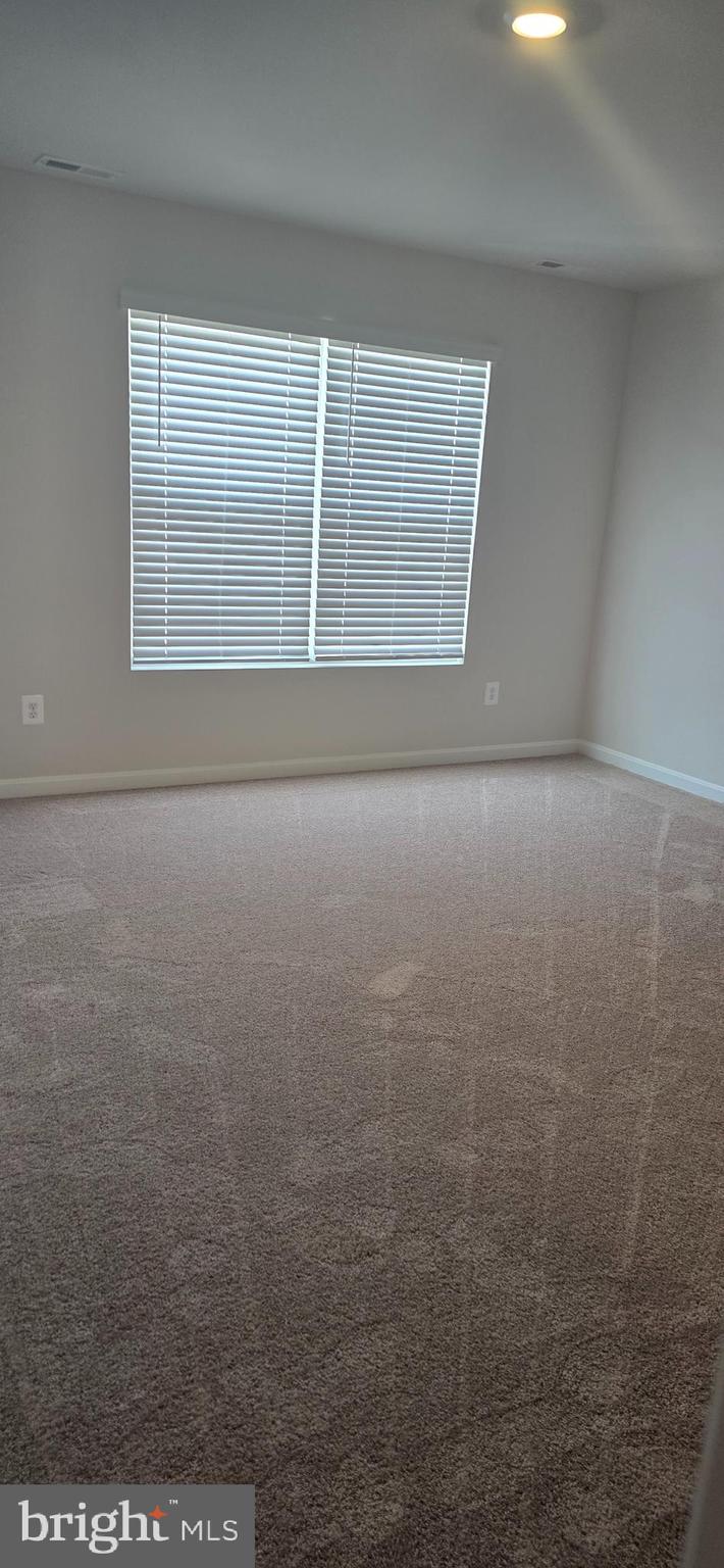 HOMEPLACE AT RIVERSIDE - Residential Lease