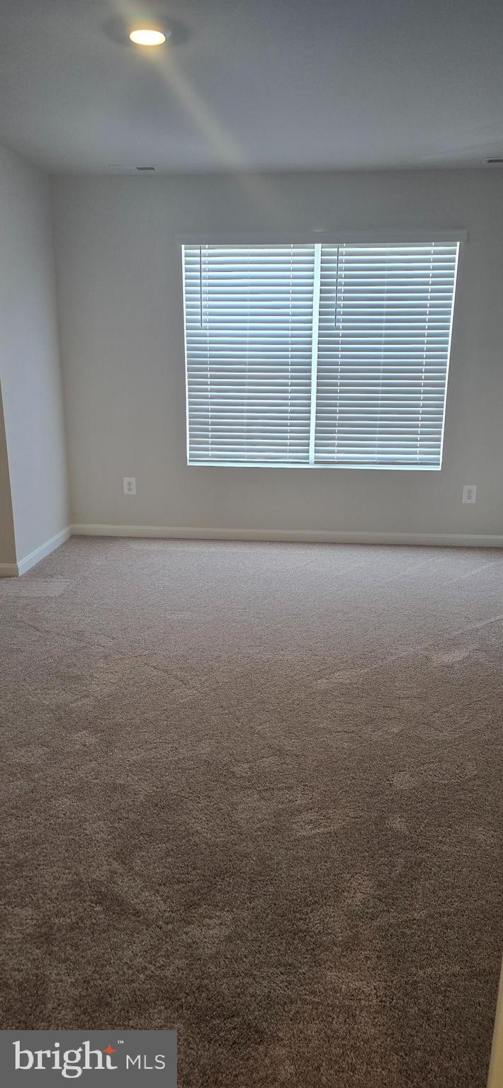 HOMEPLACE AT RIVERSIDE - Residential Lease