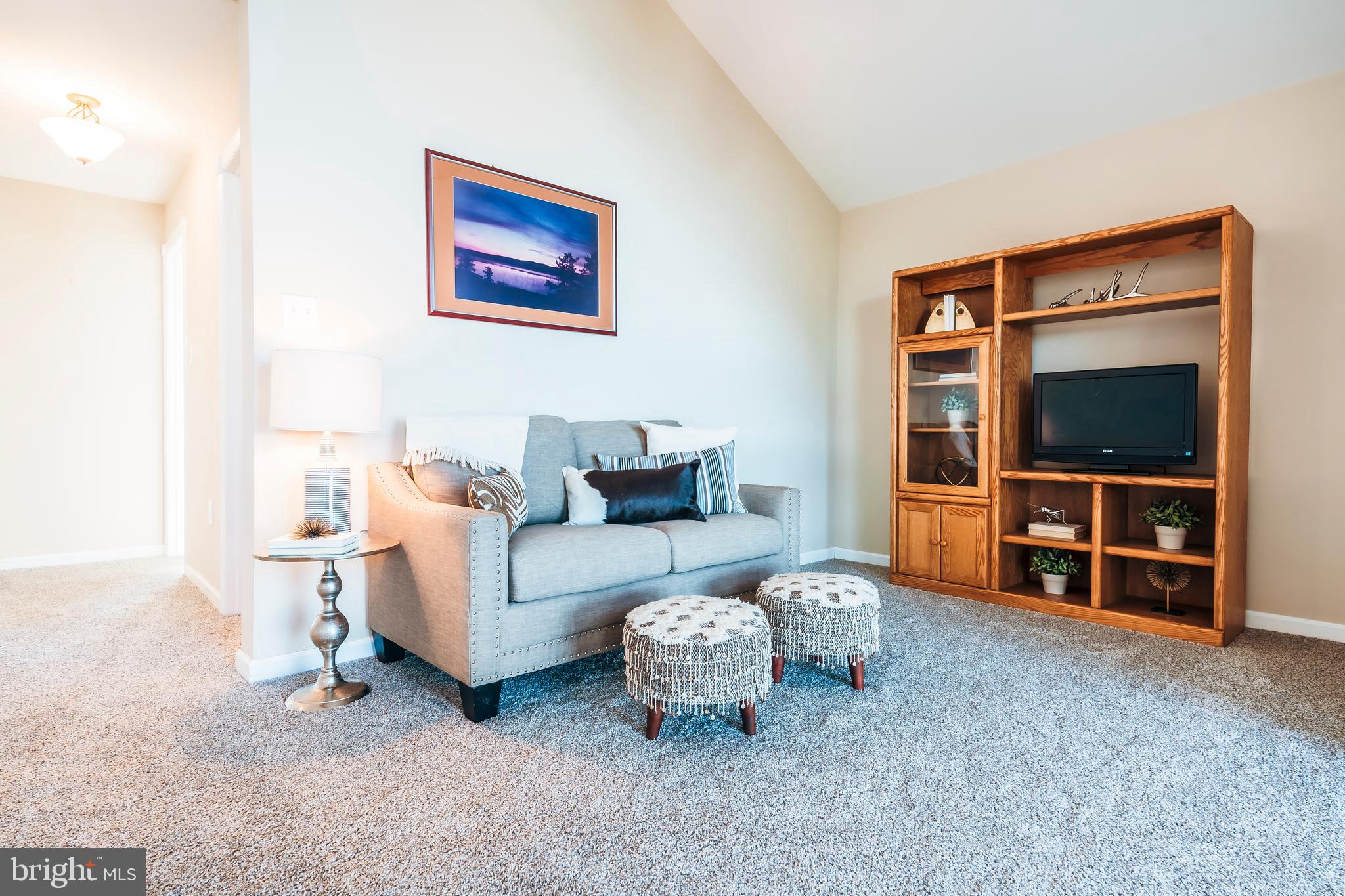 TOWAMENSING TRAILS - Residential