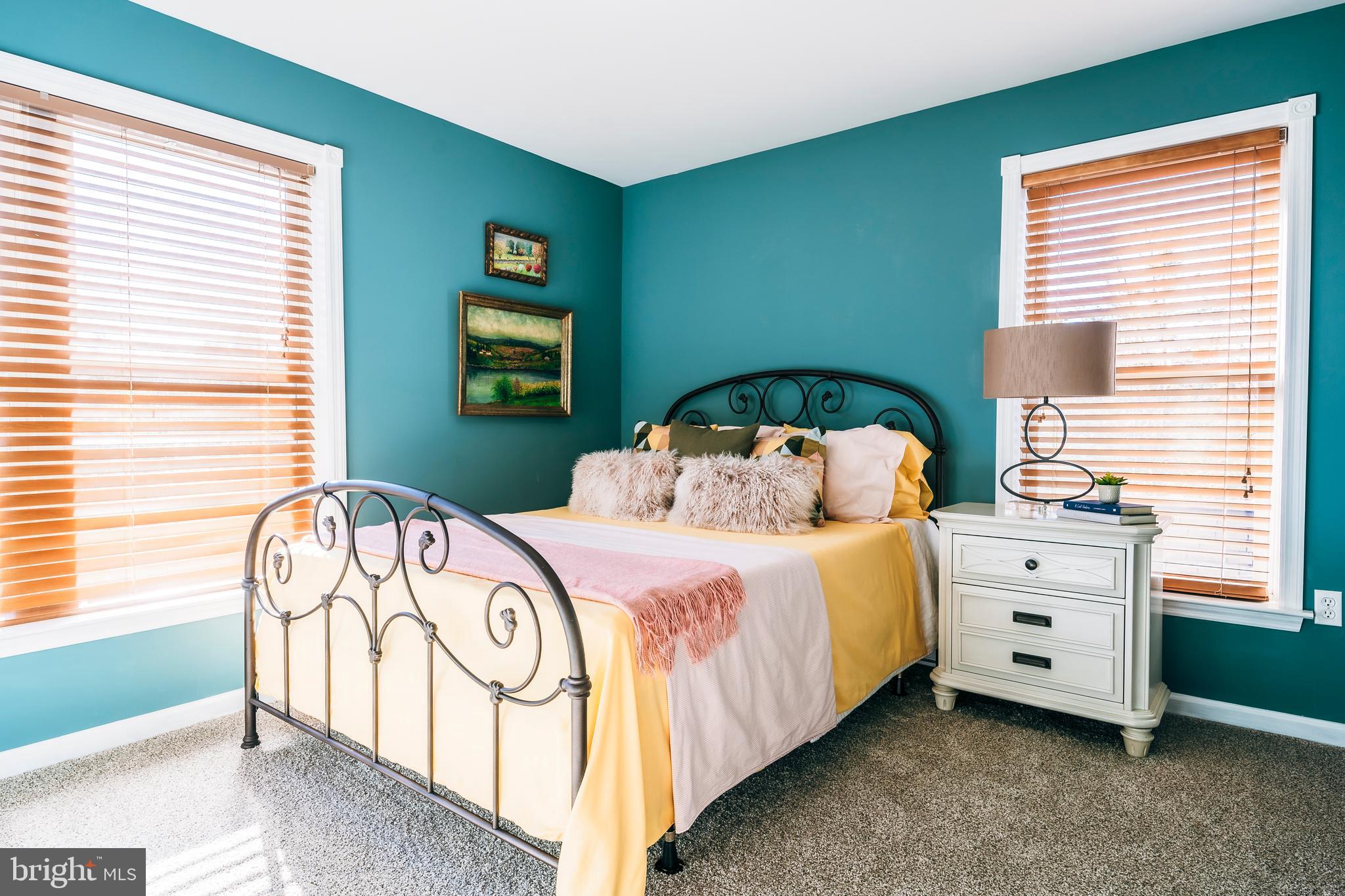 TOWAMENSING TRAILS - Residential