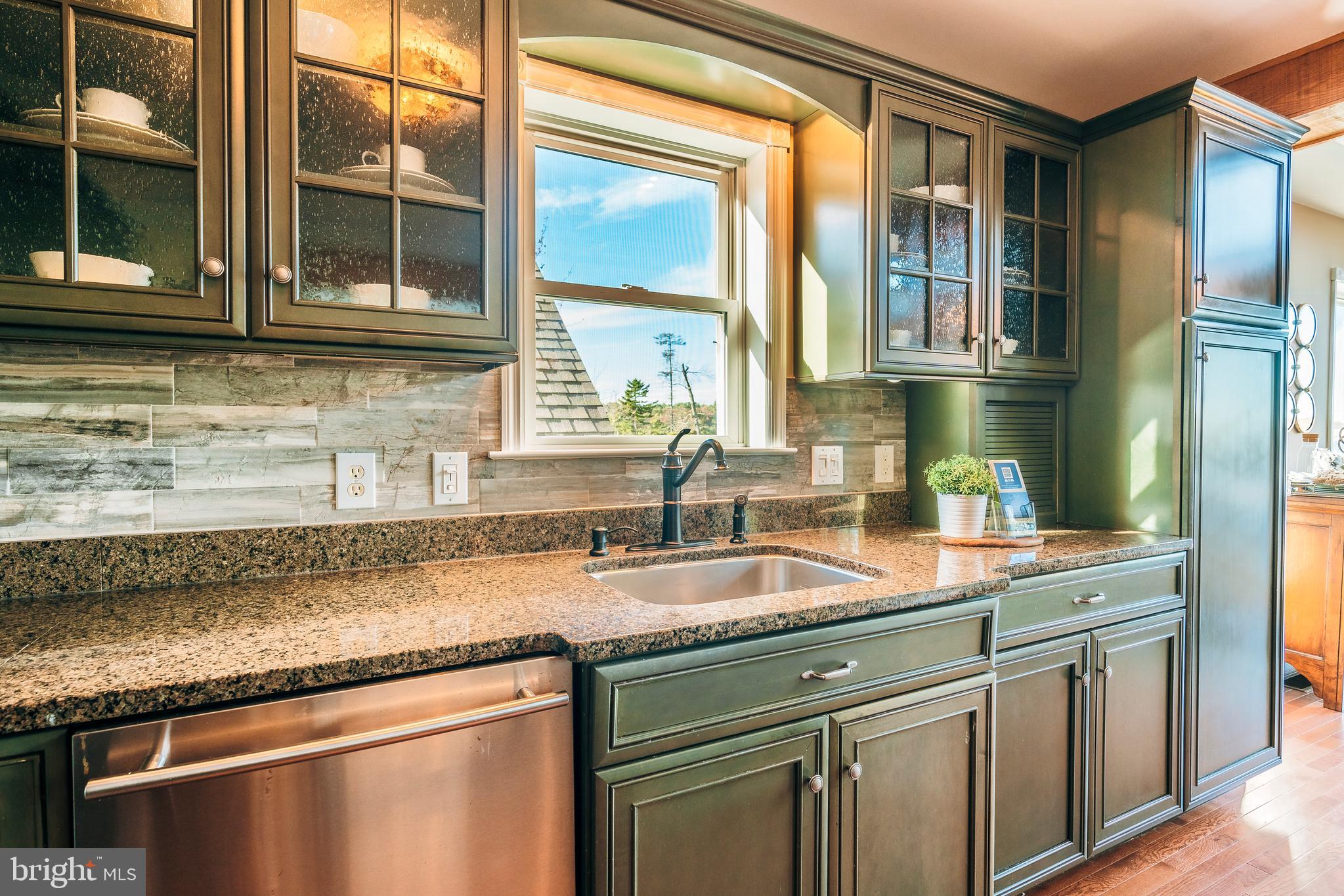 TOWAMENSING TRAILS - Residential