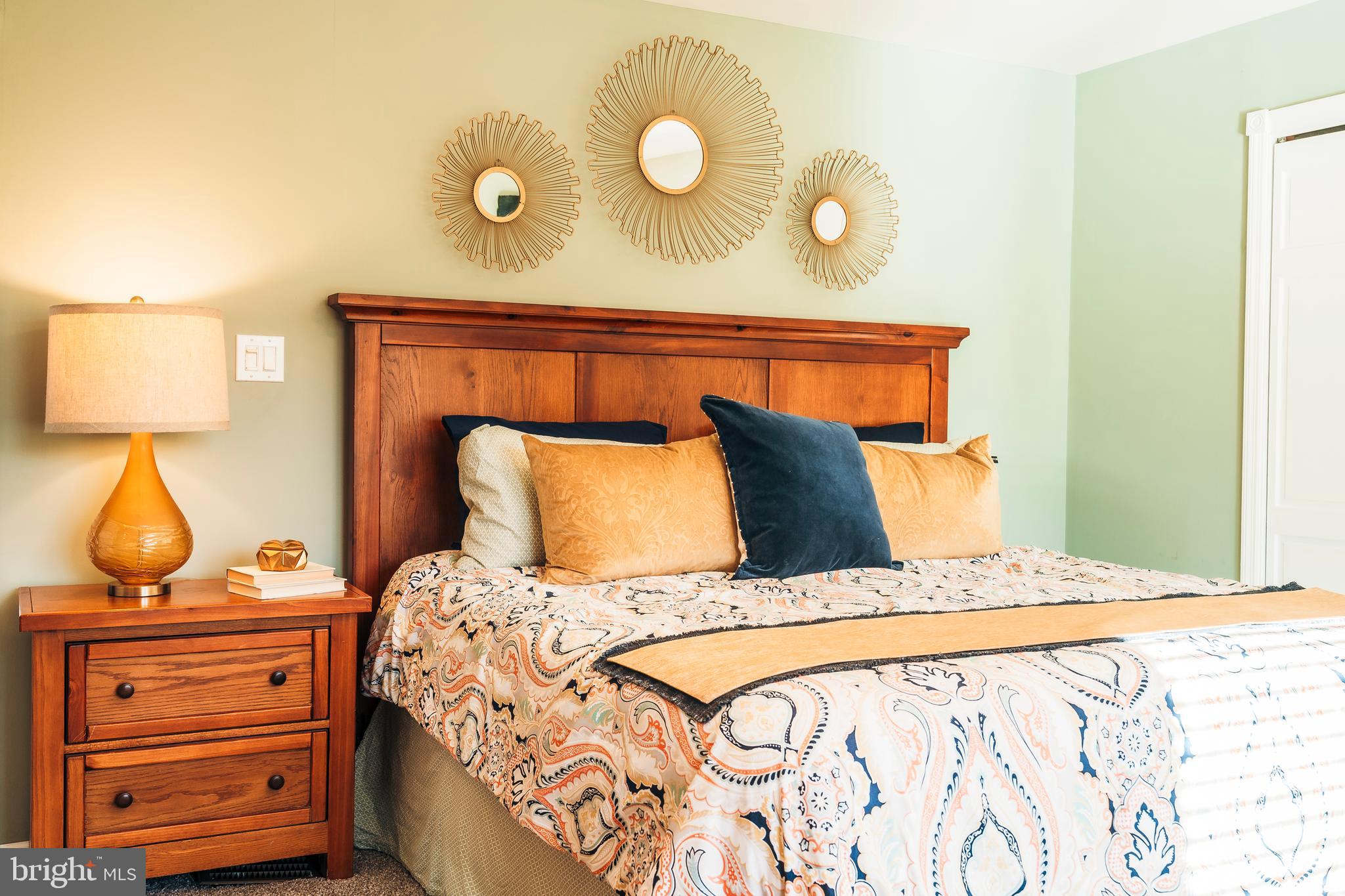 TOWAMENSING TRAILS - Residential