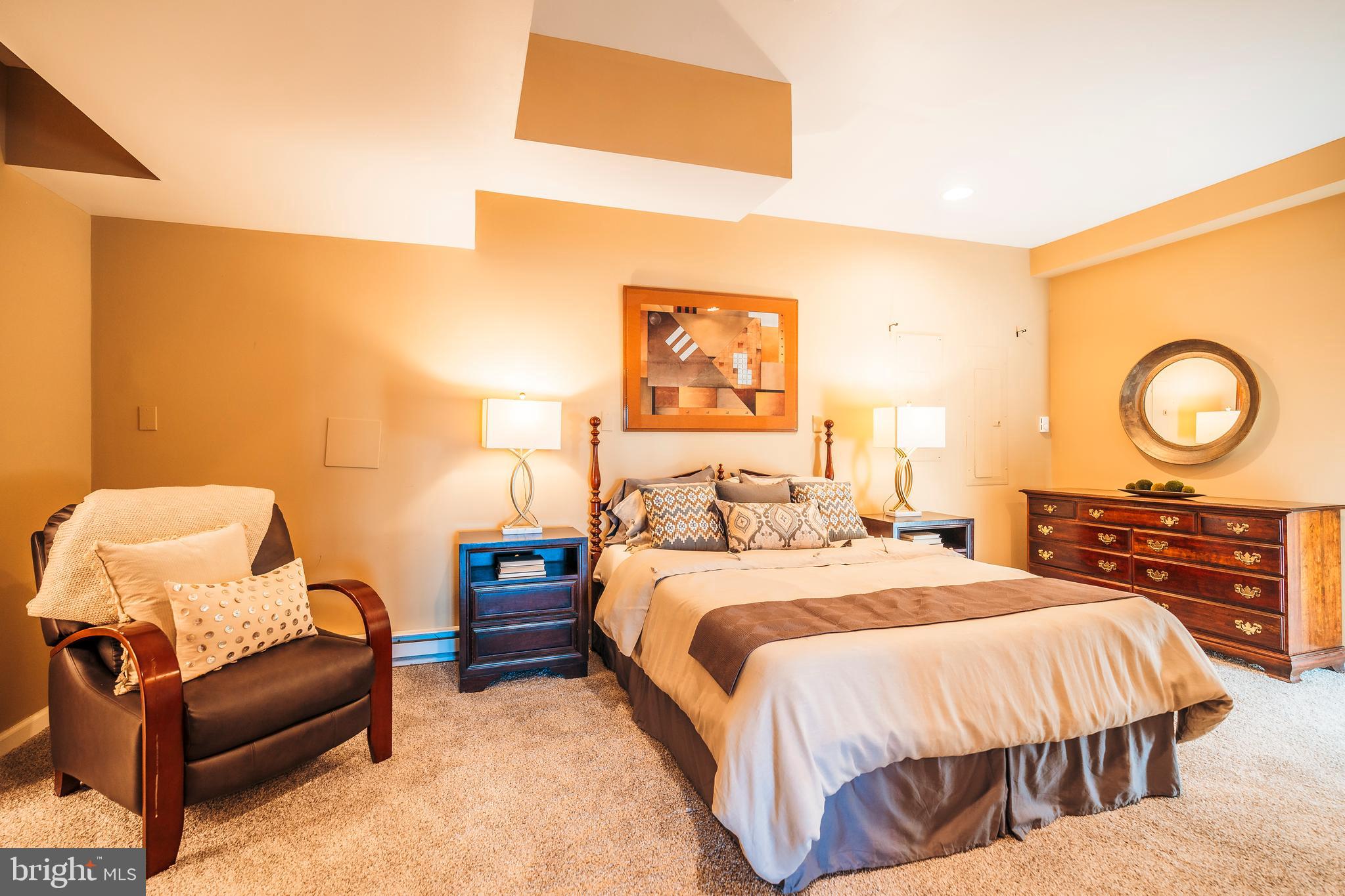 TOWAMENSING TRAILS - Residential