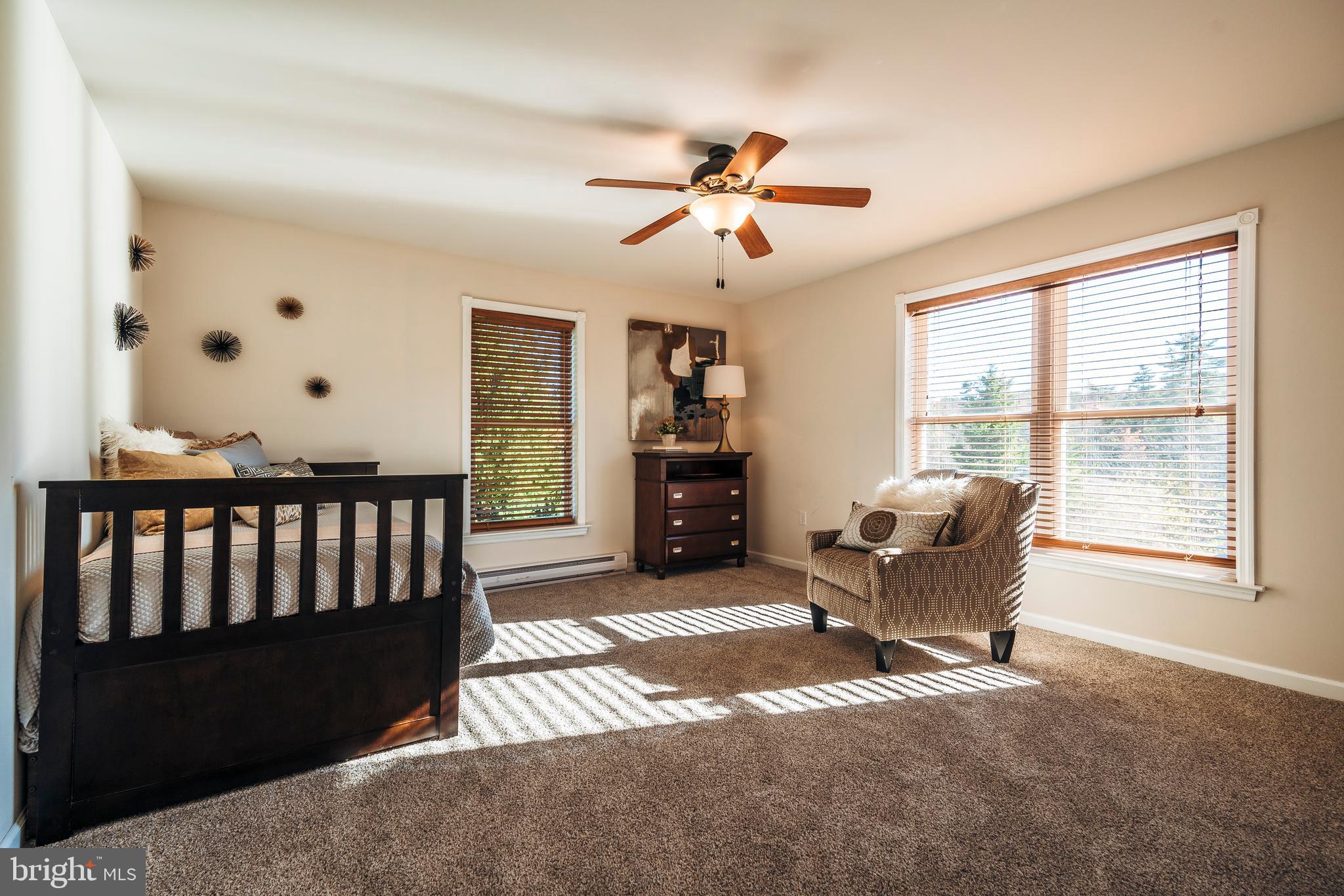 TOWAMENSING TRAILS - Residential