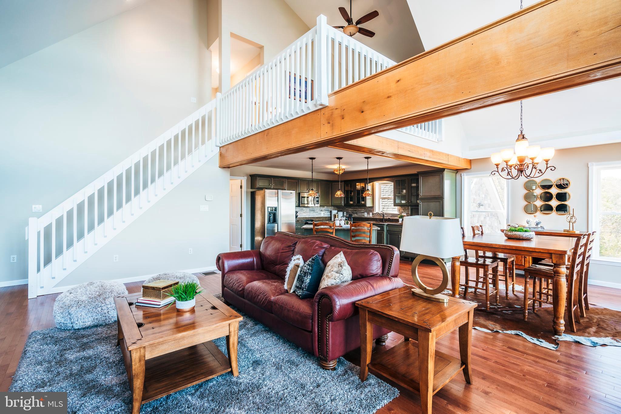 TOWAMENSING TRAILS - Residential