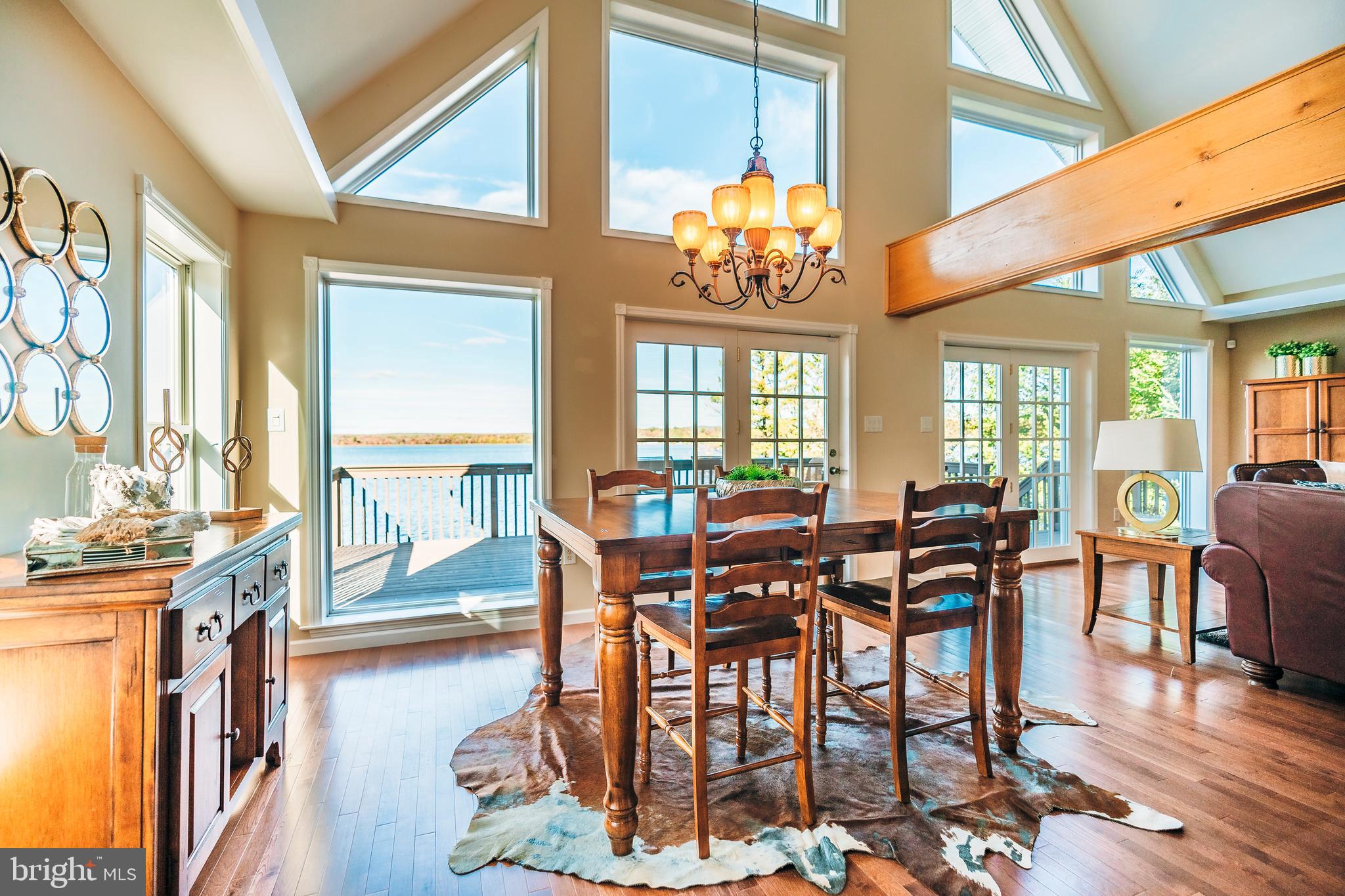 TOWAMENSING TRAILS - Residential