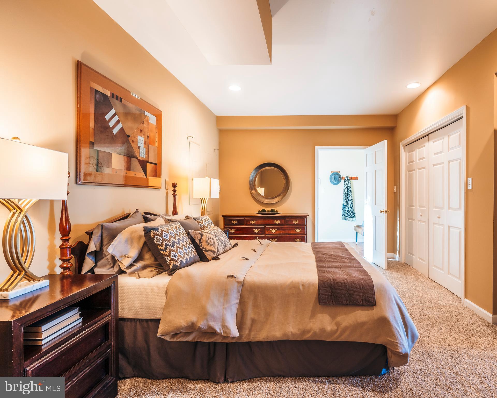 TOWAMENSING TRAILS - Residential