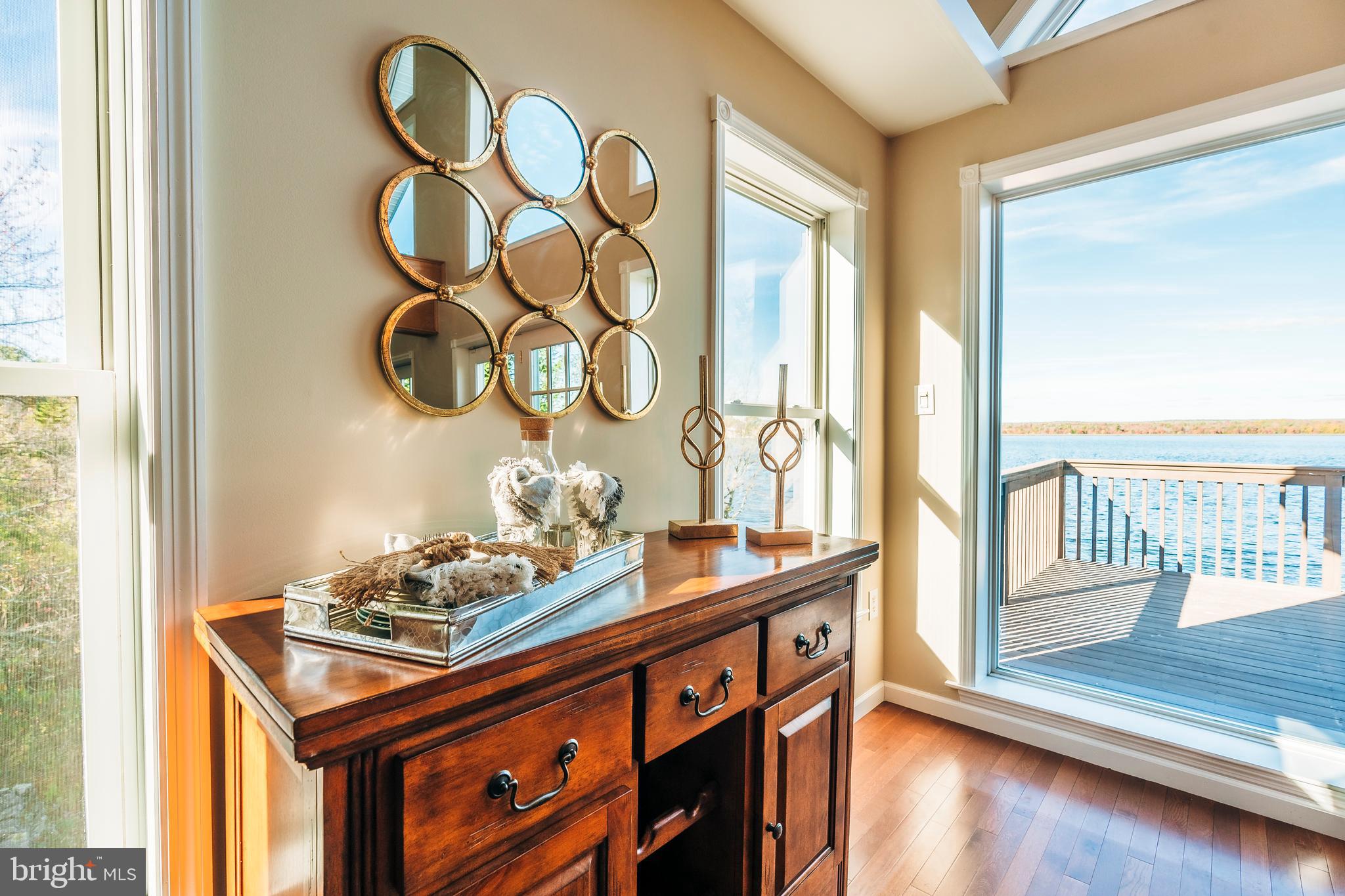 TOWAMENSING TRAILS - Residential