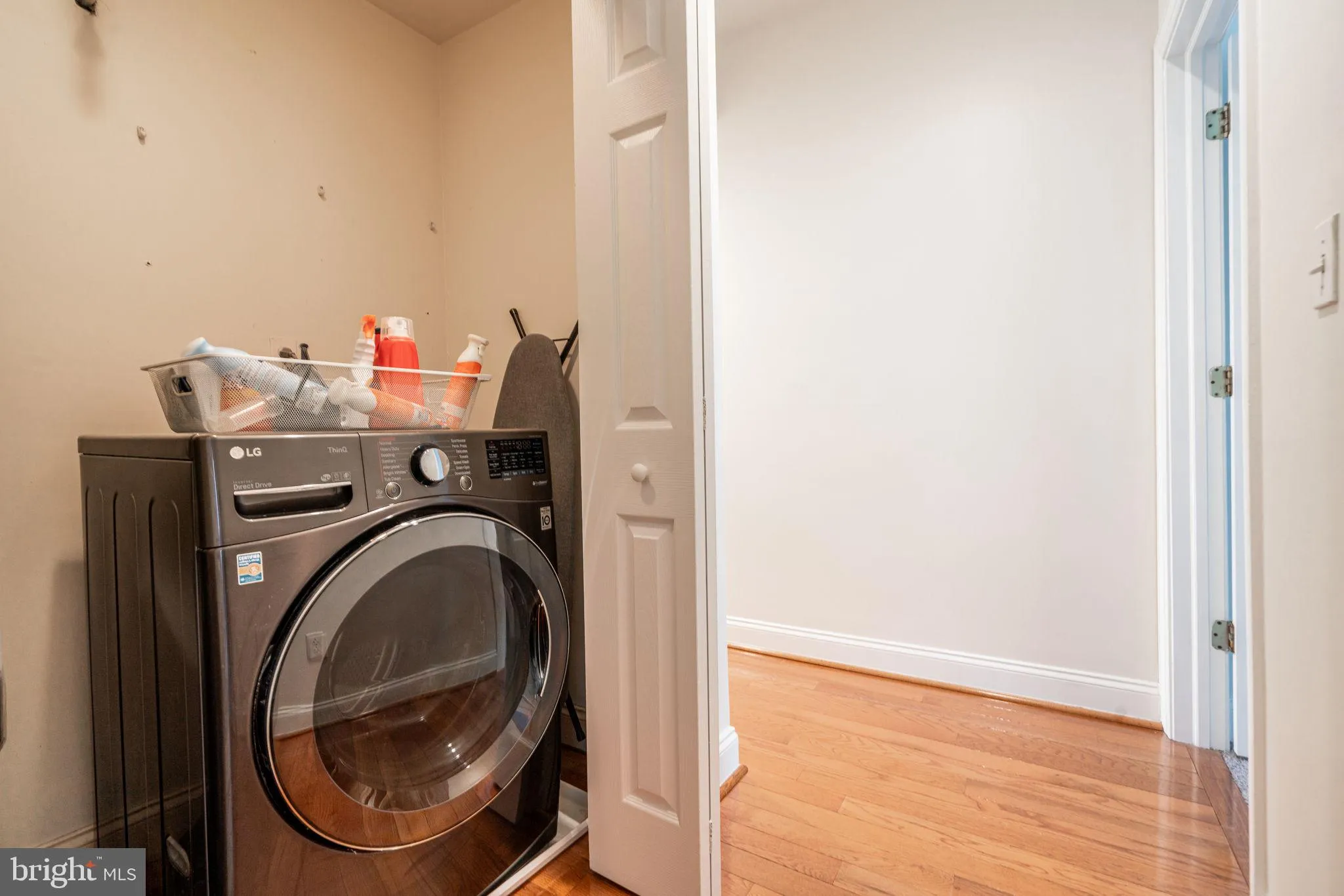 Philadelphia, Pennsylvania 19106, United States, 2 Bedrooms Bedrooms, ,2 BathroomsBathrooms,Residential,Active,25253