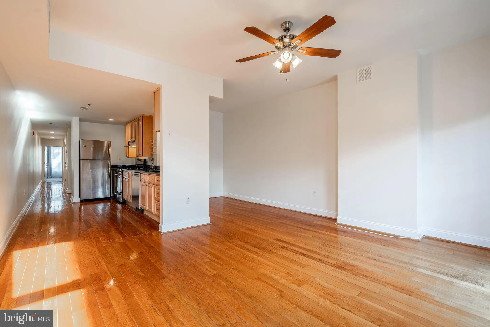 Philadelphia, Pennsylvania 19106, United States, 2 Bedrooms Bedrooms, ,2 BathroomsBathrooms,Residential,Active,25253