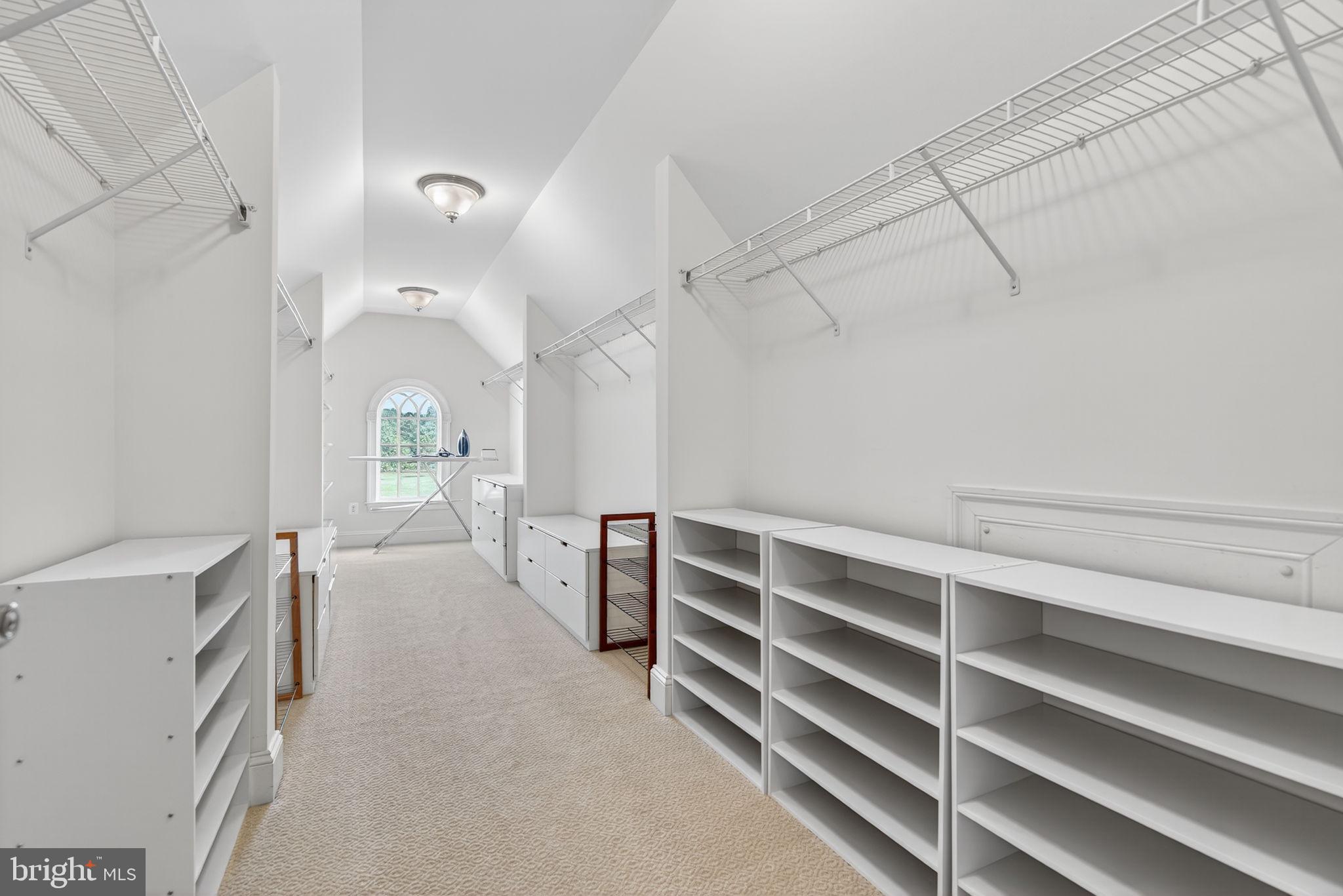 ALEXANDER LAKES - Residential