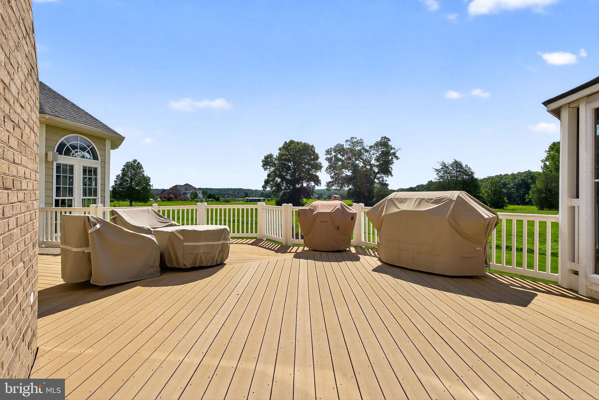 ALEXANDER LAKES - Residential