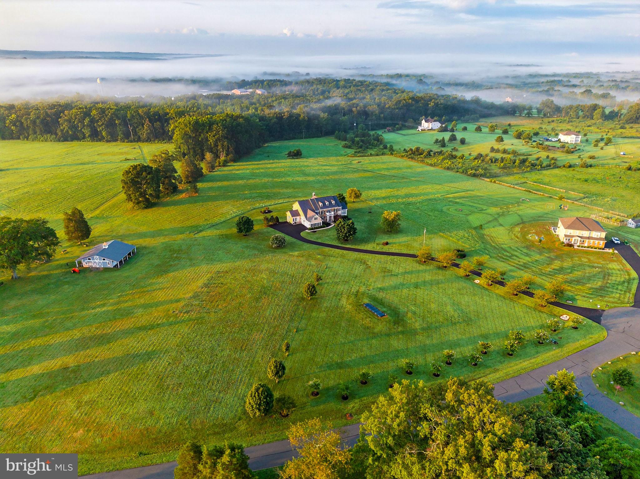 ALEXANDER LAKES - Residential
